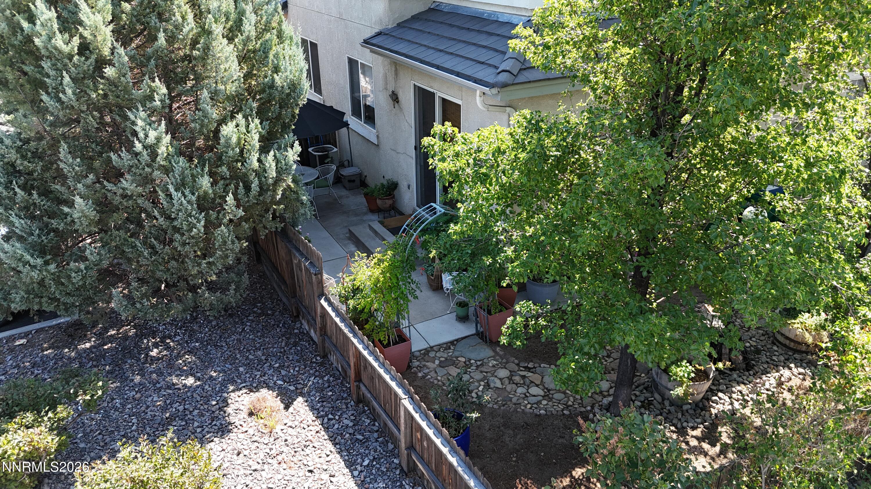 595 Warren Court Property Photo 26