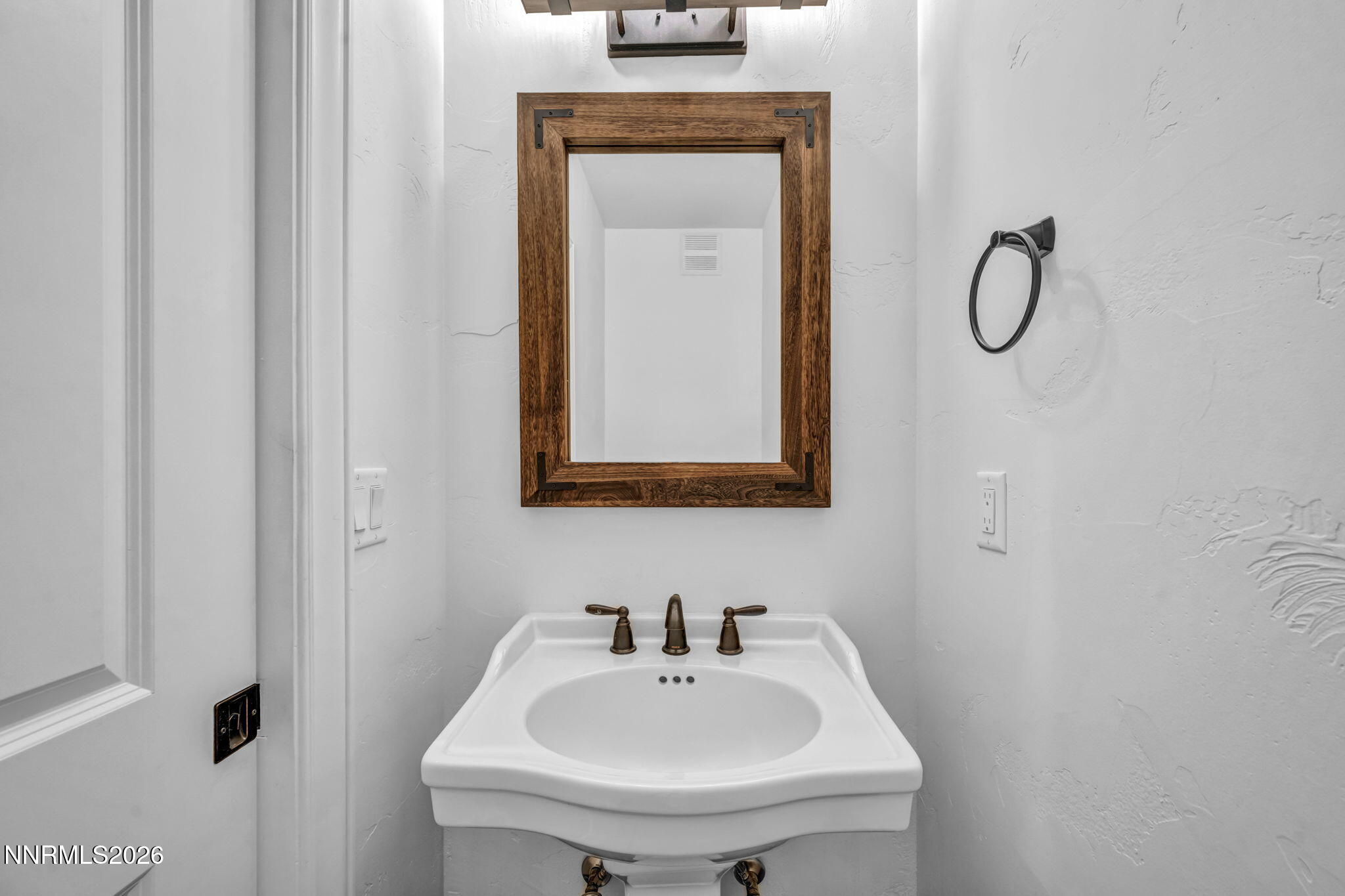 1581 Pinoak Lane Property Photo 63