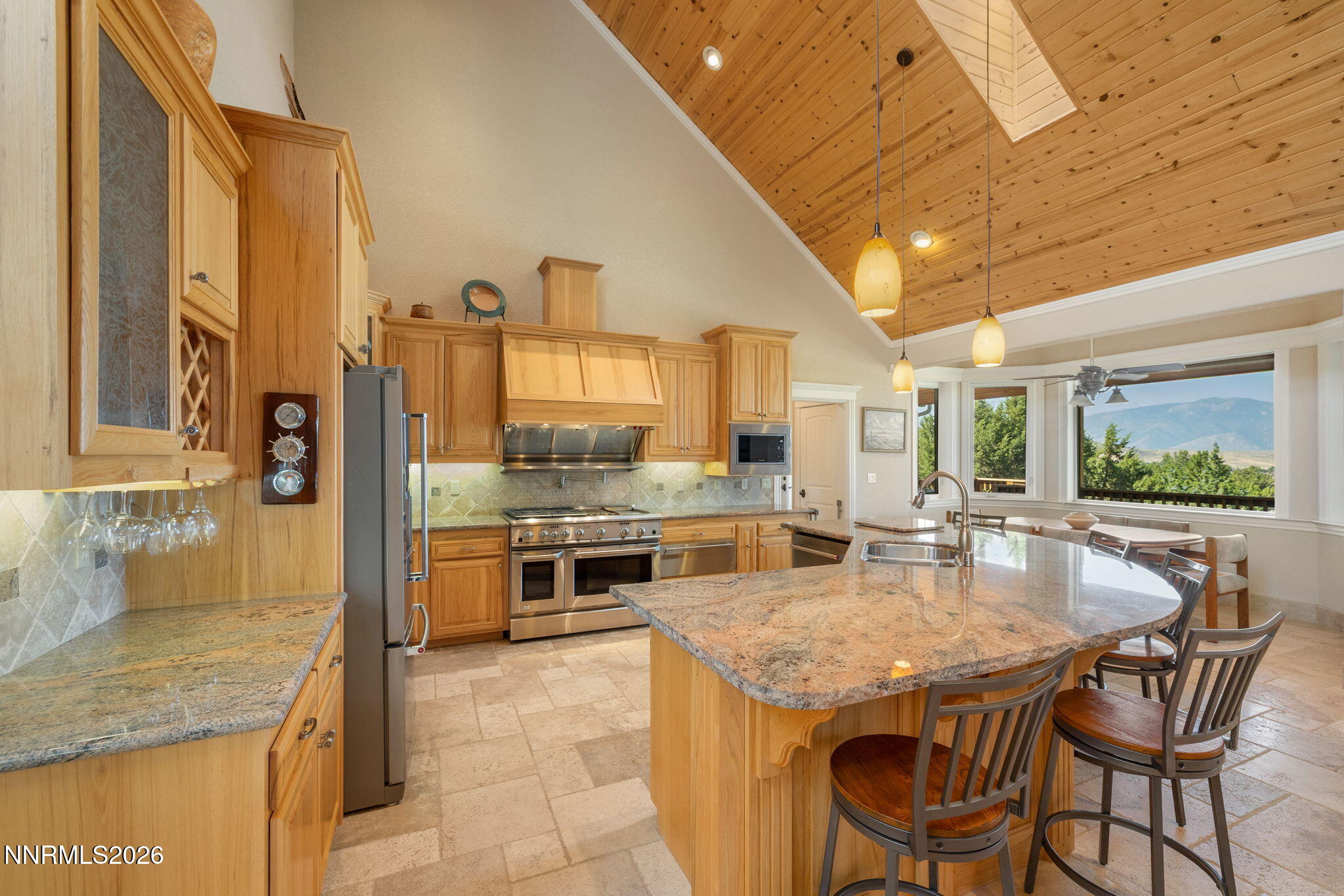 665 Rocking Horse Road Property Photo 9