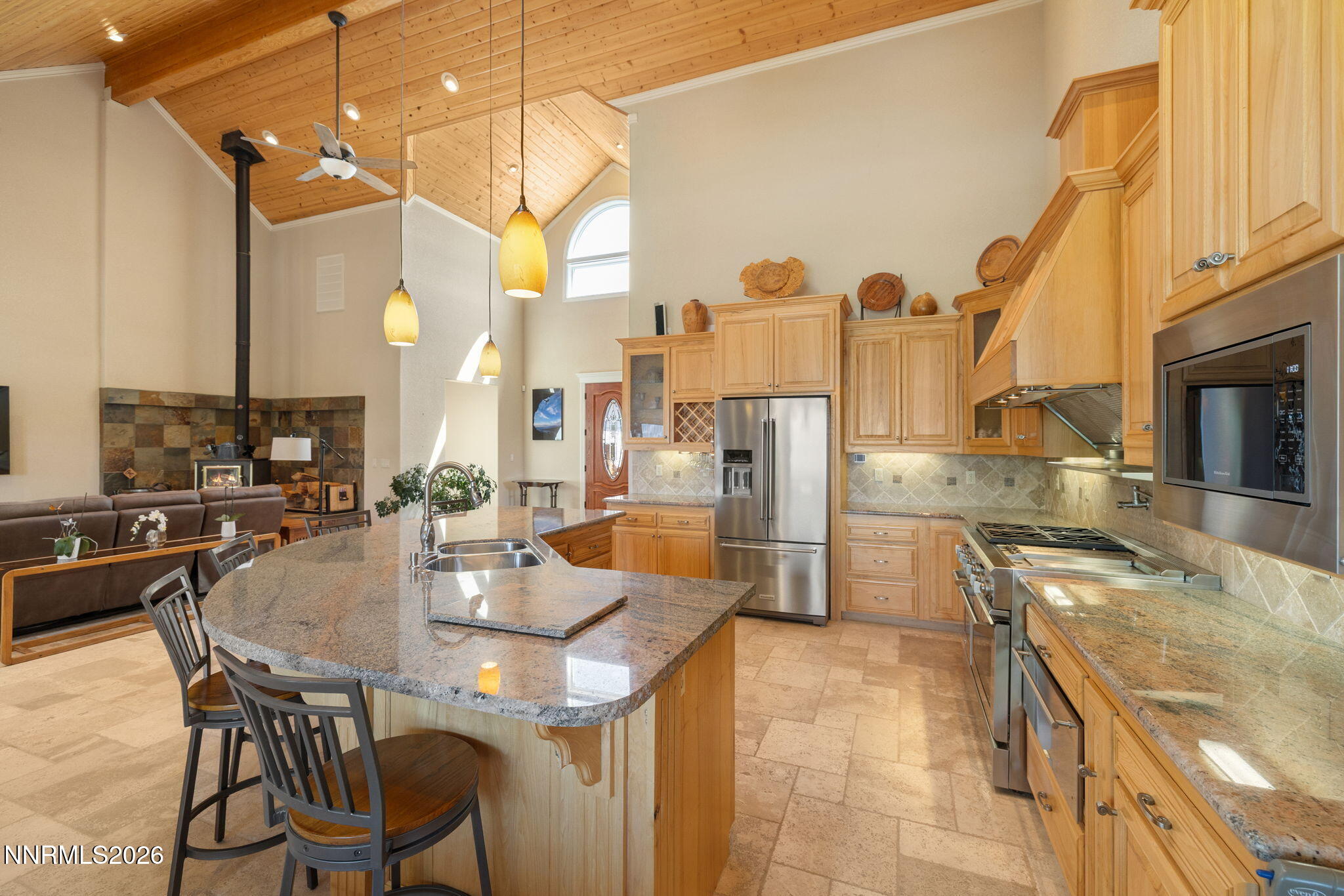 665 Rocking Horse Road Property Photo 10