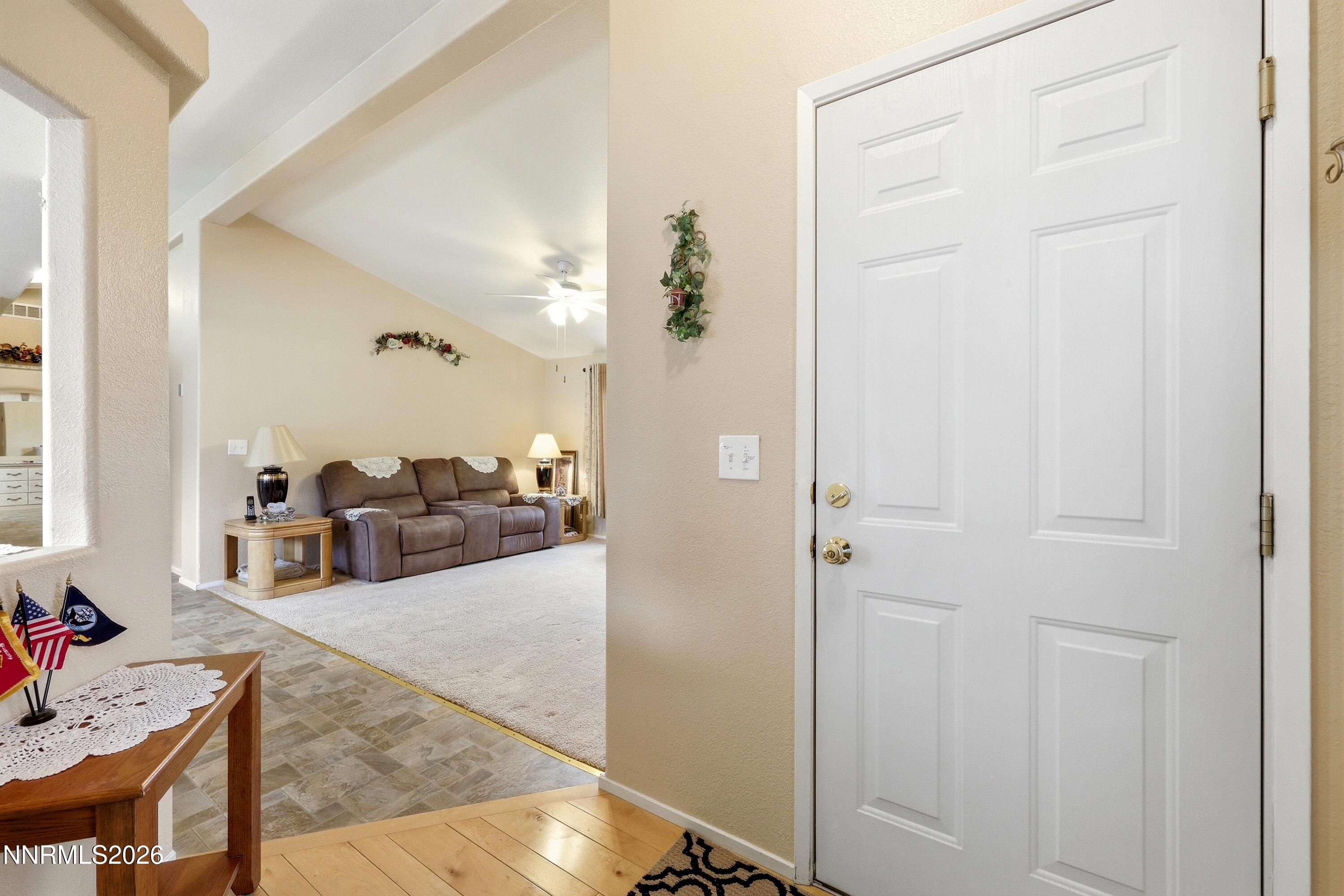1092 Gambrel Drive Property Photo 7