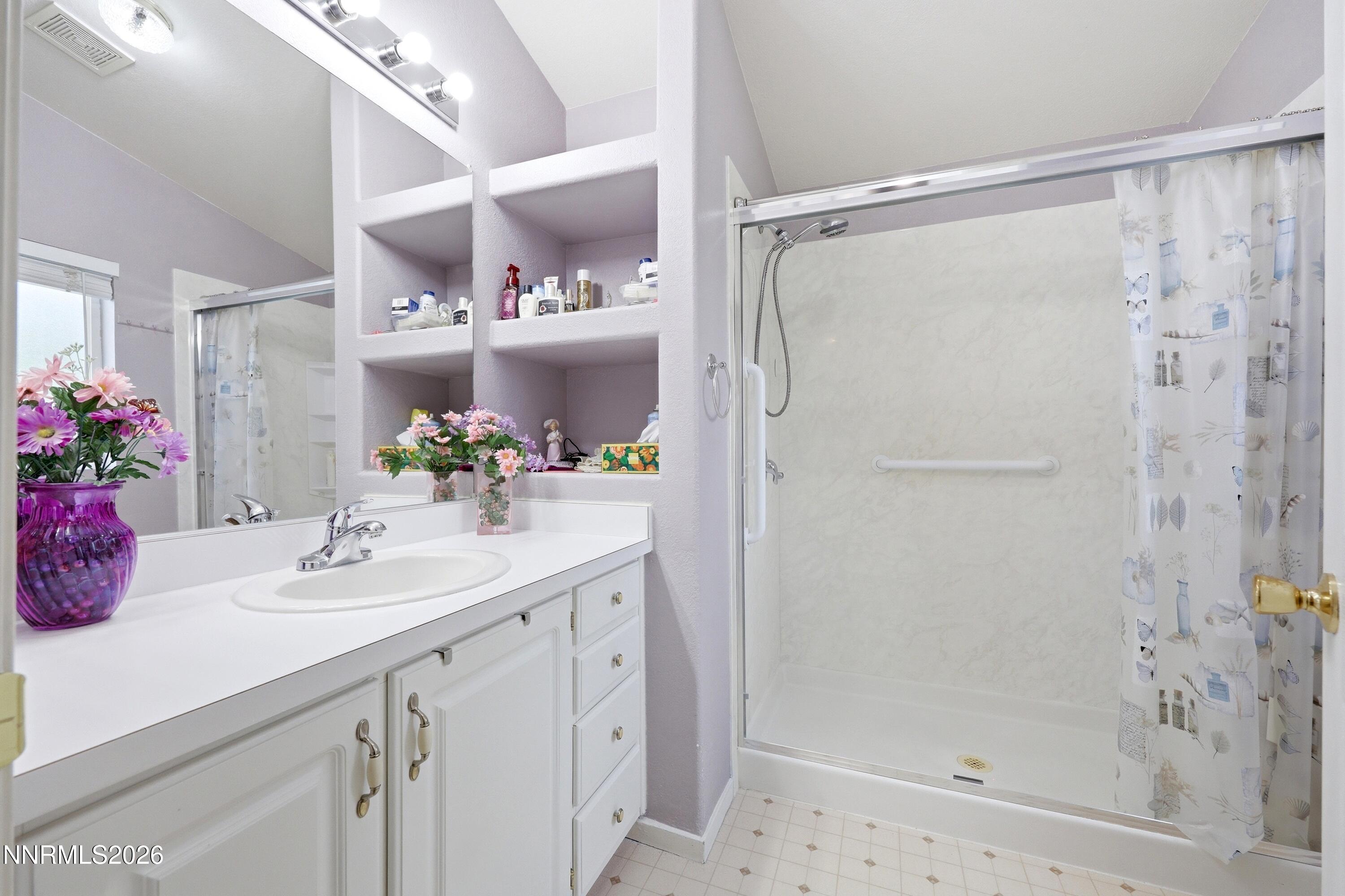 1092 Gambrel Drive Property Photo 23