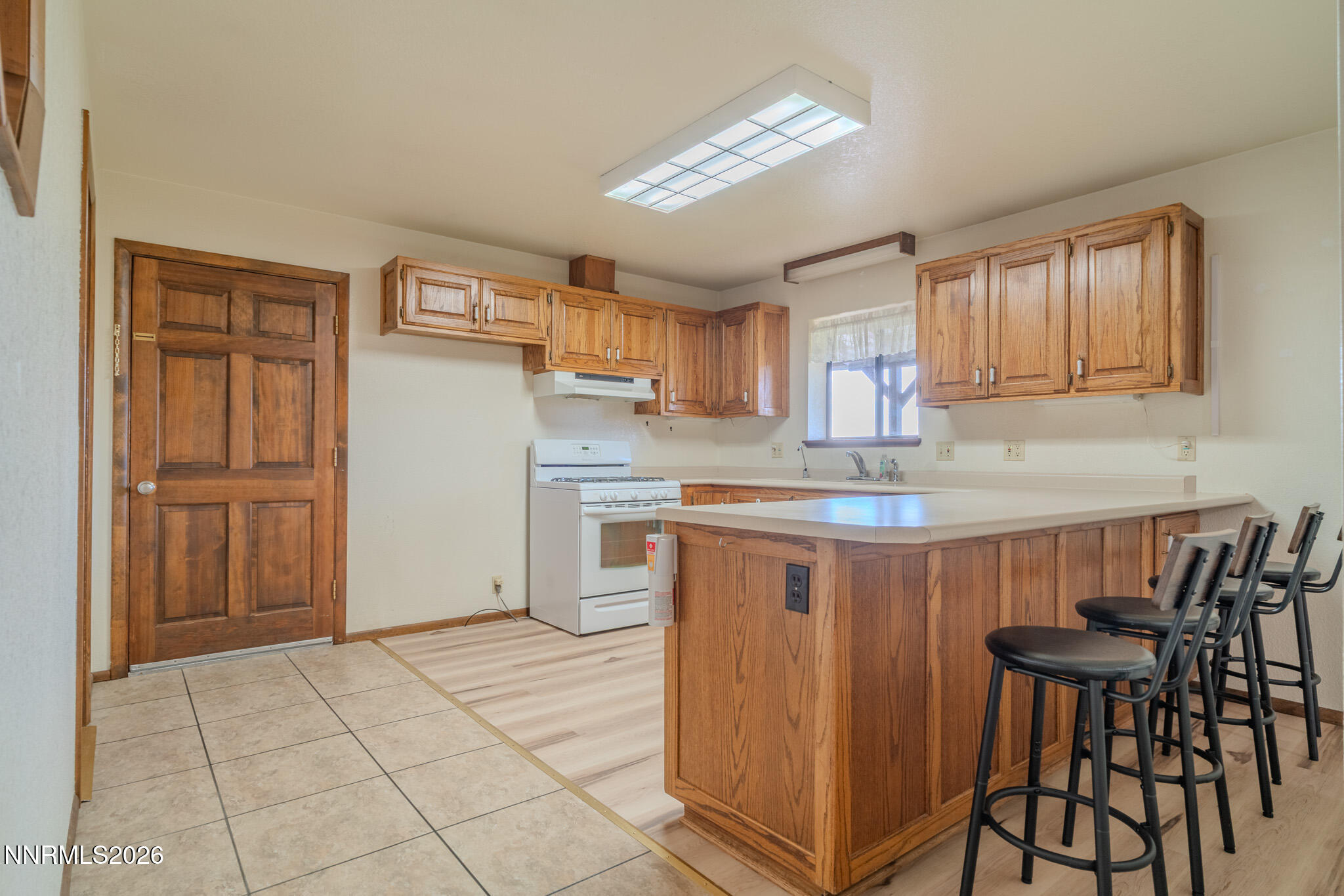 2130 Rice Road Property Photo 11