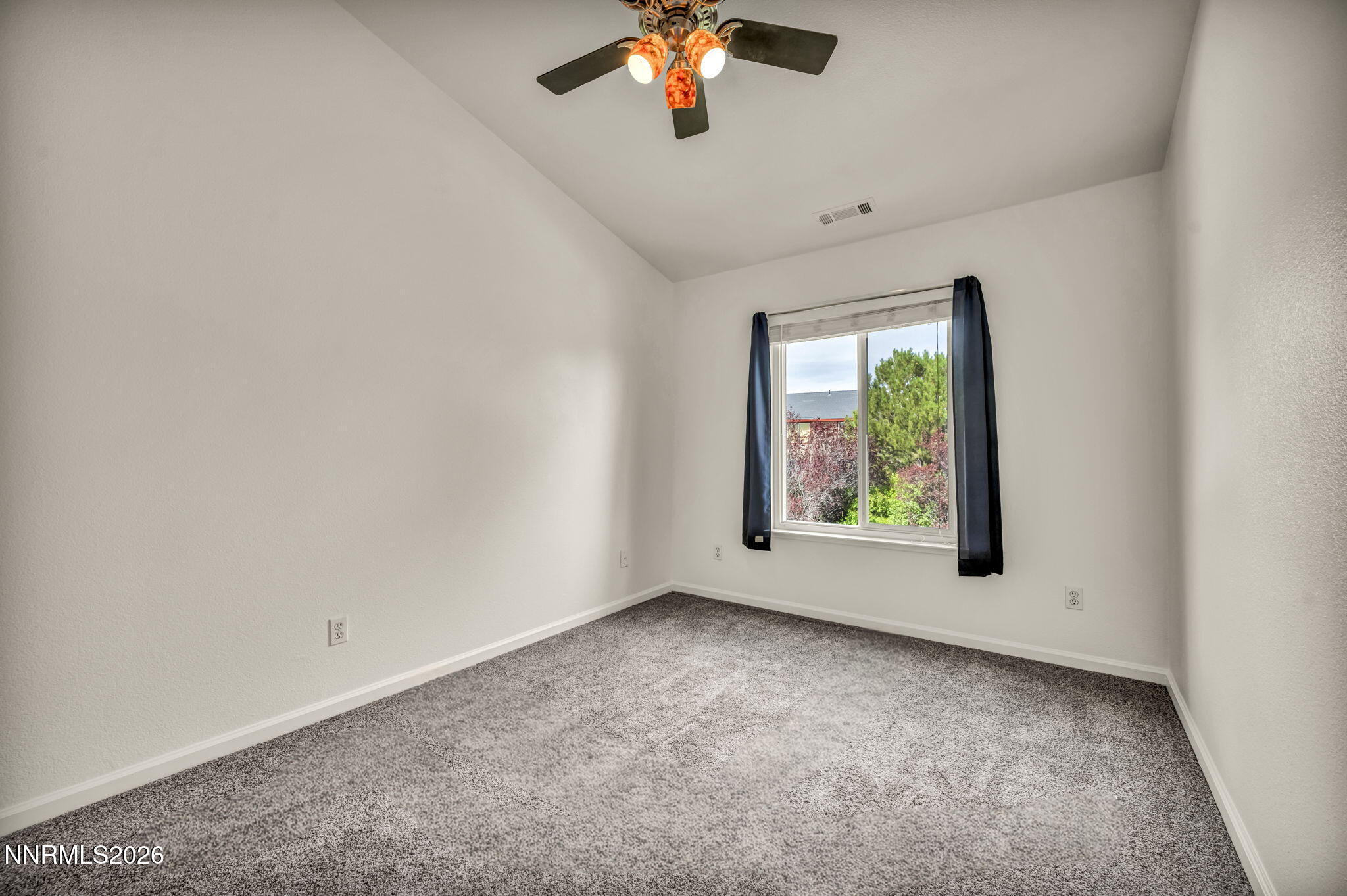 9825 Suncrest Drive Property Photo 24