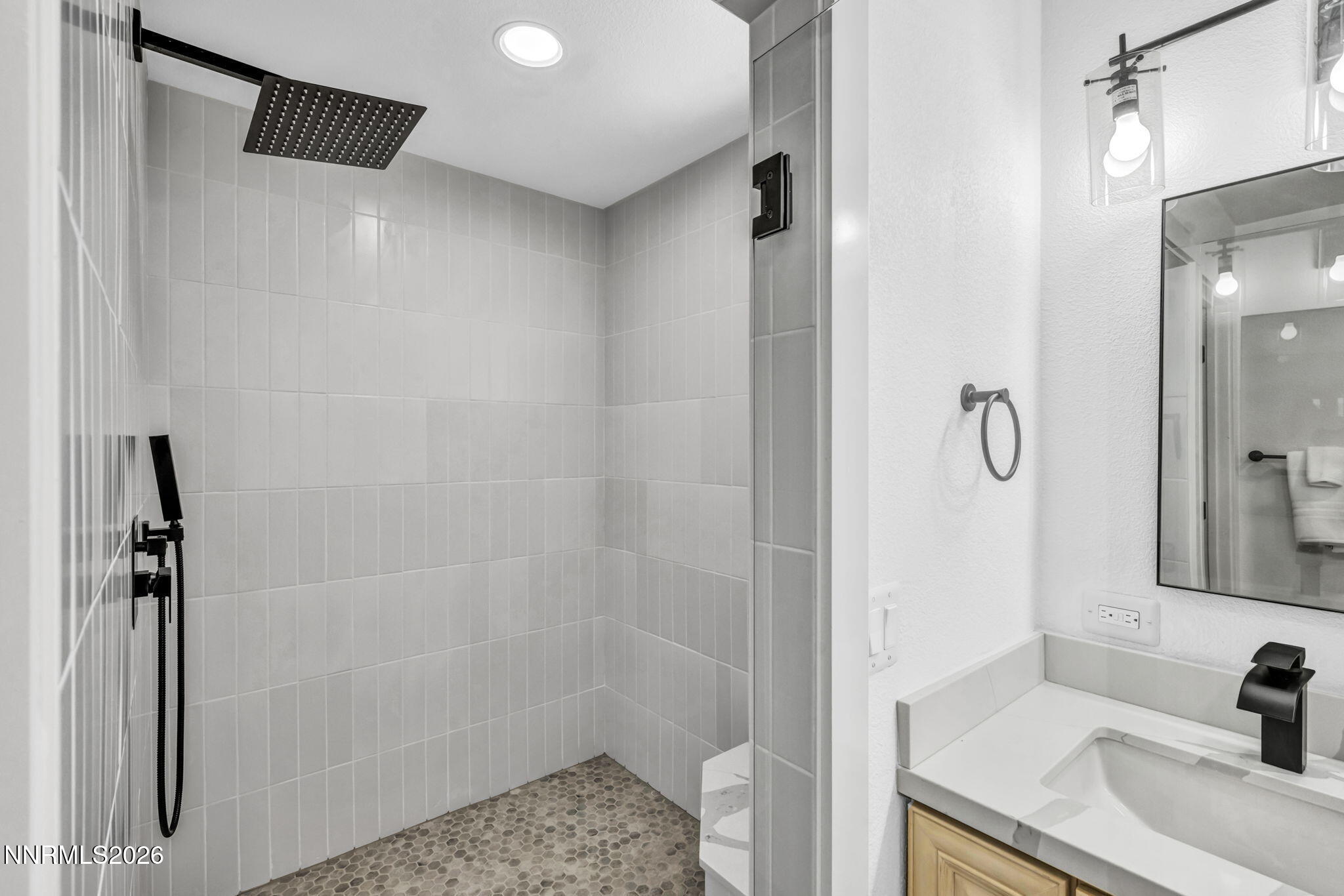 2045 Driscoll Drive Property Photo 33