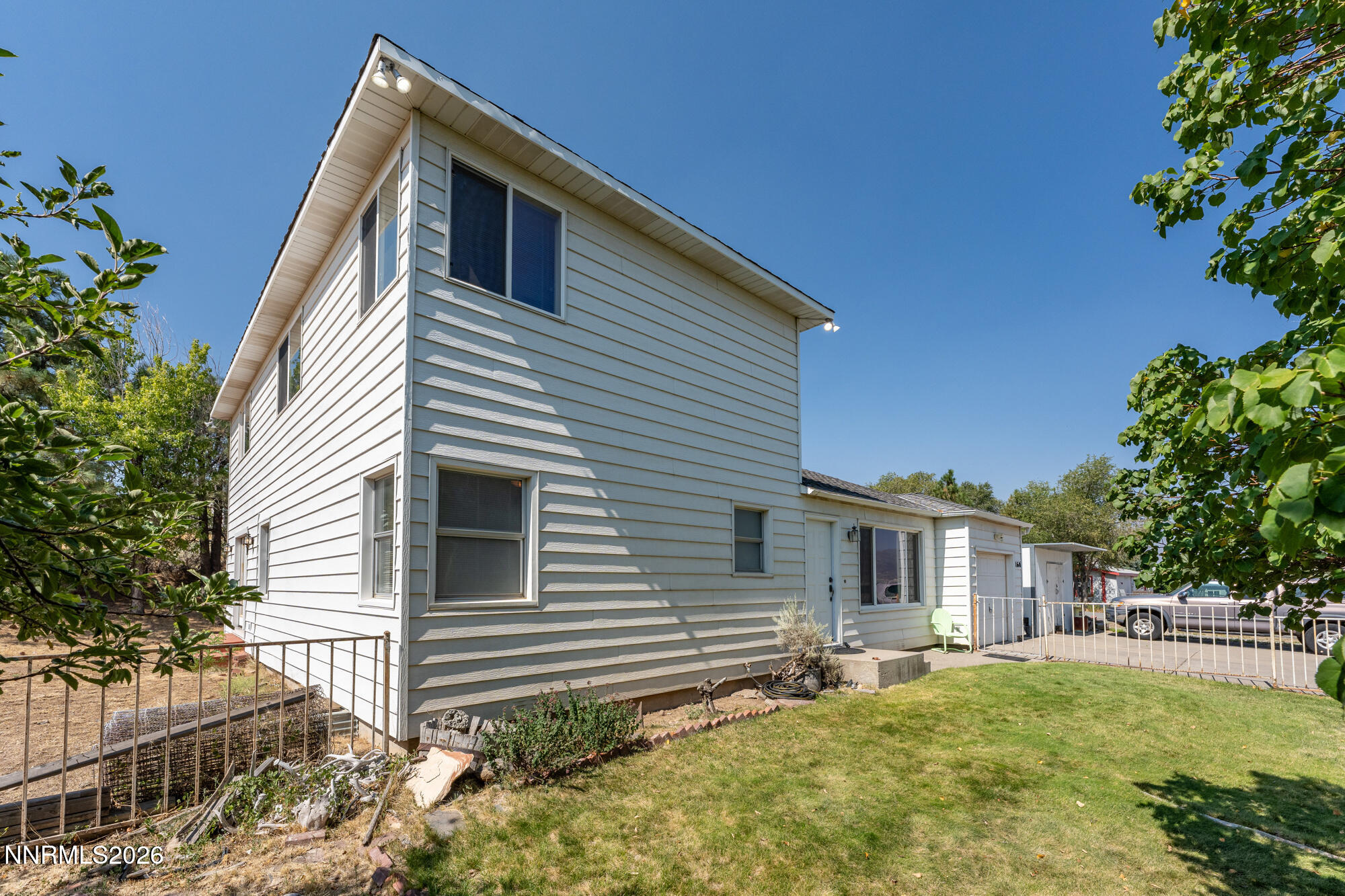 160 South Avenue Property Photo 7