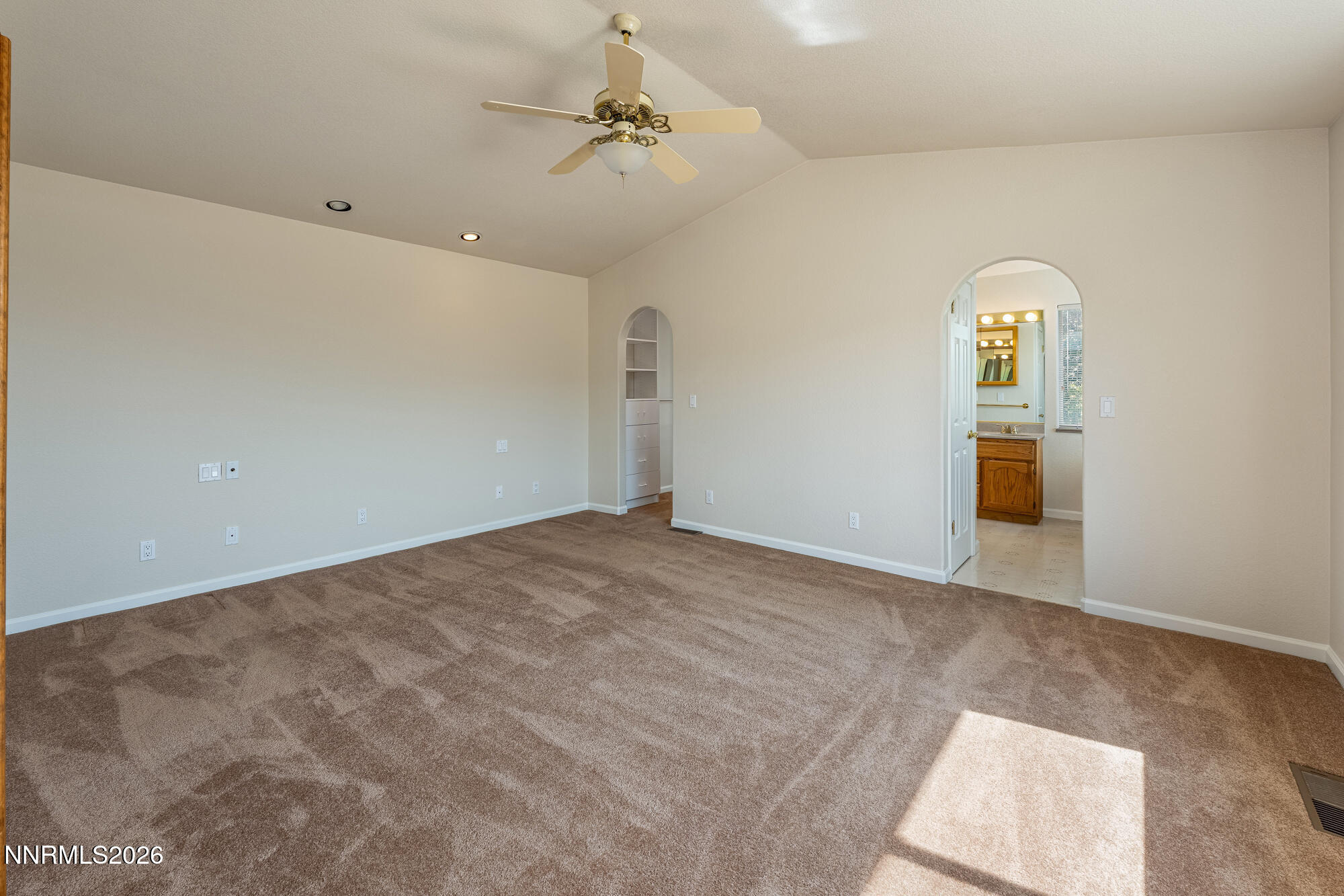 160 South Avenue Property Photo 21