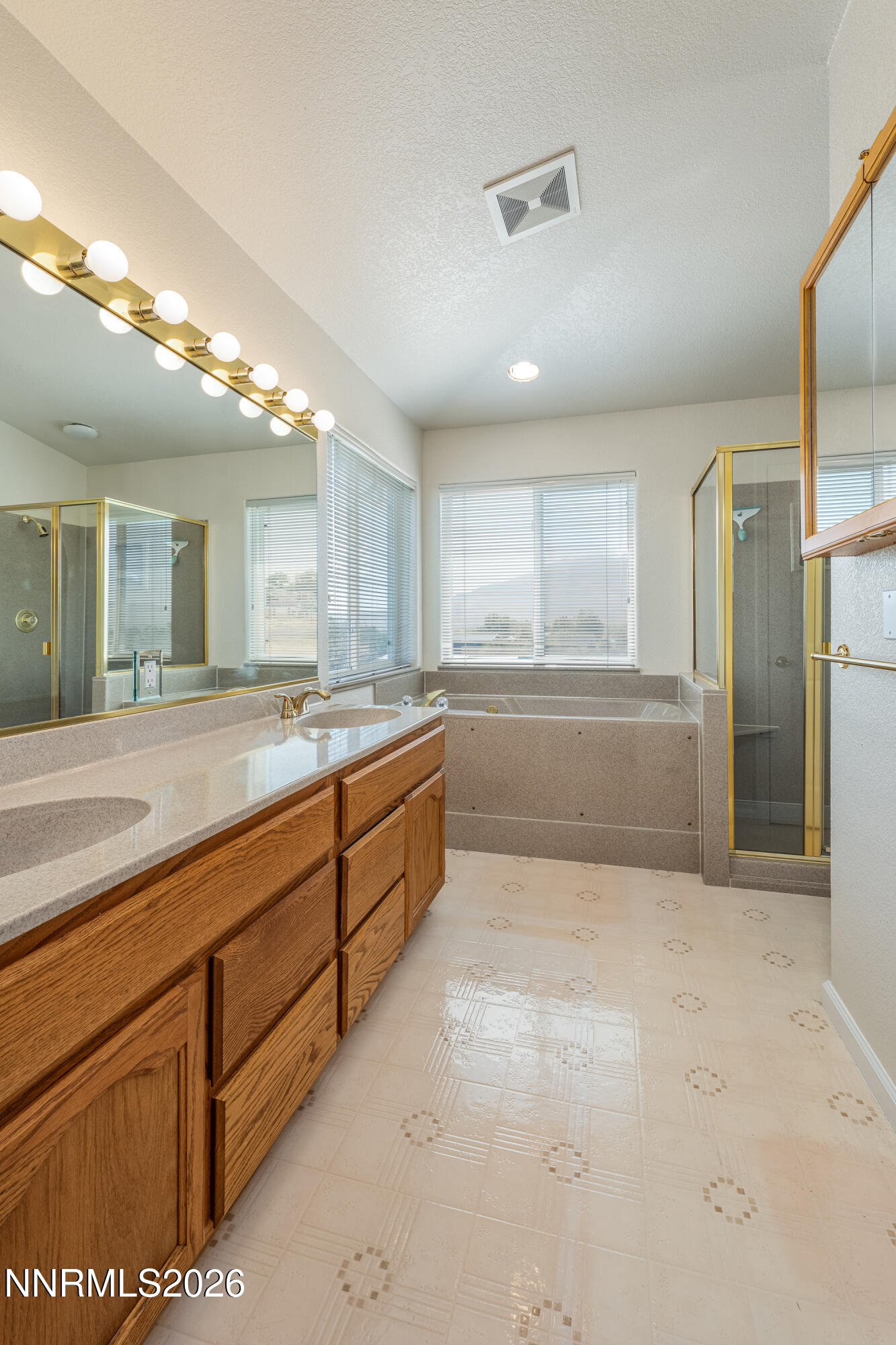 160 South Avenue Property Photo 23