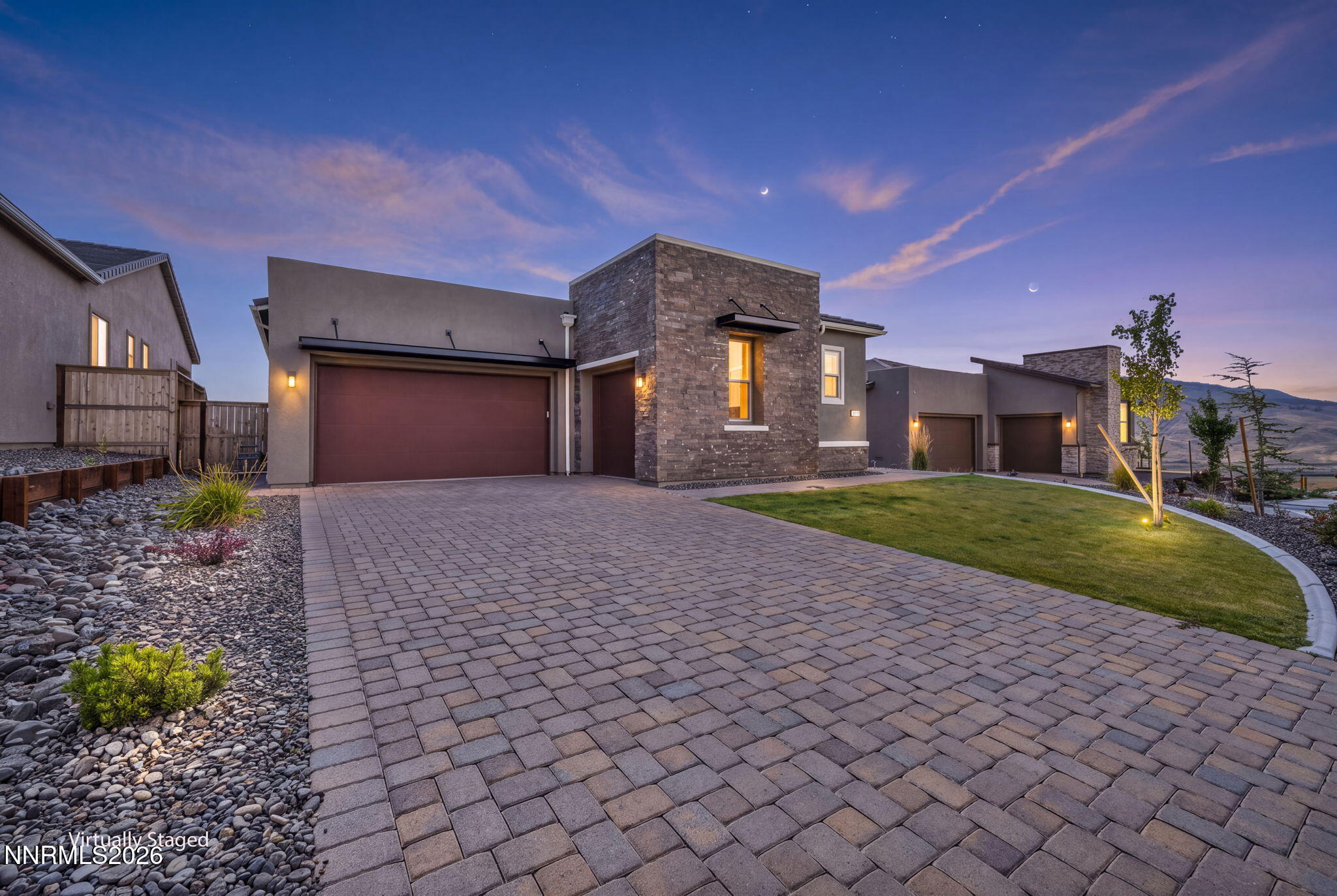 8908 Suncreek Court Property Photo 3