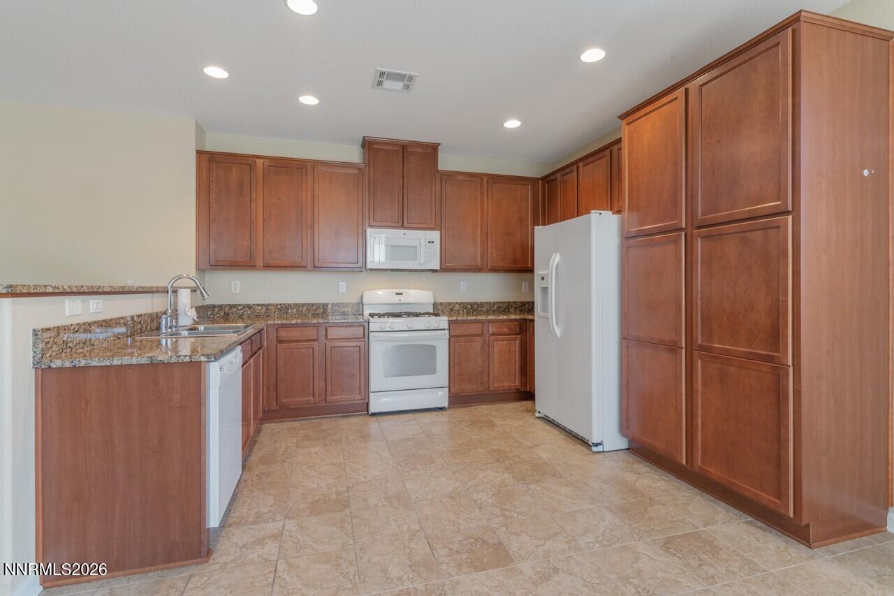 9090 Convair Way Property Photo 10