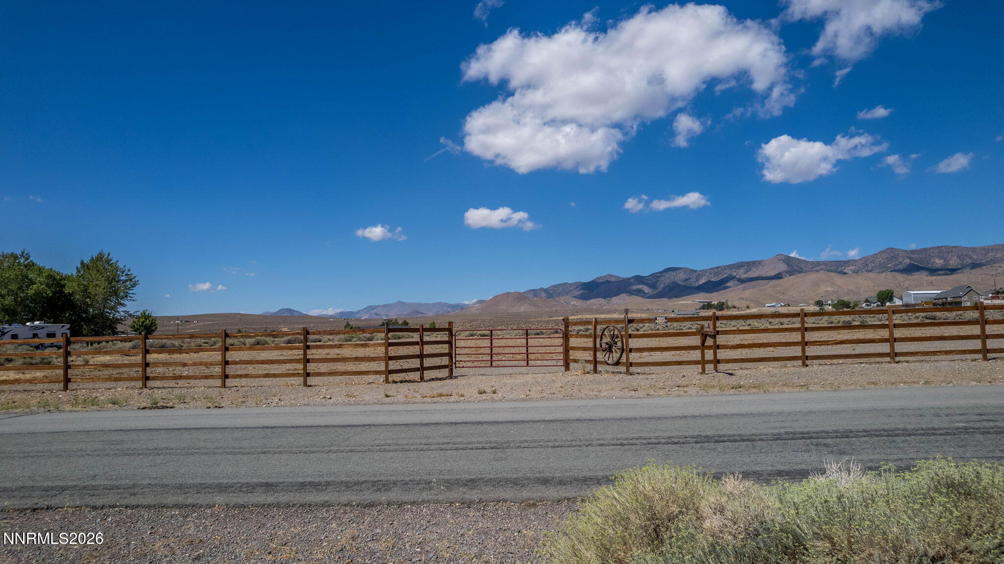 6905 Iron Mountain Boulevard Property Photo 4
