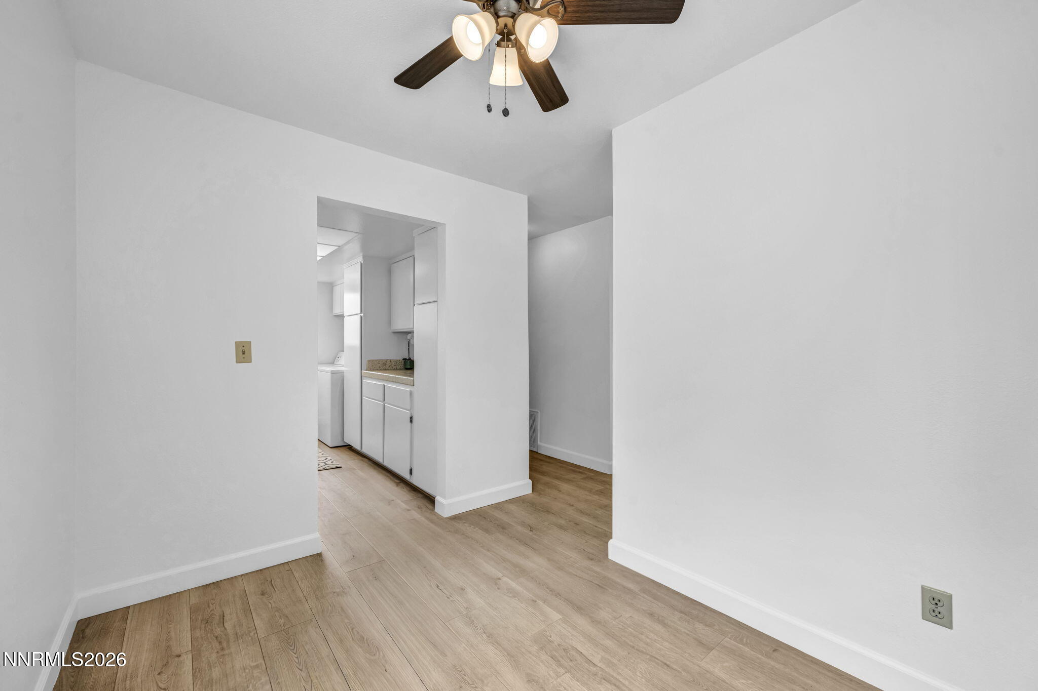 3575 Balboa Drive Property Photo 13