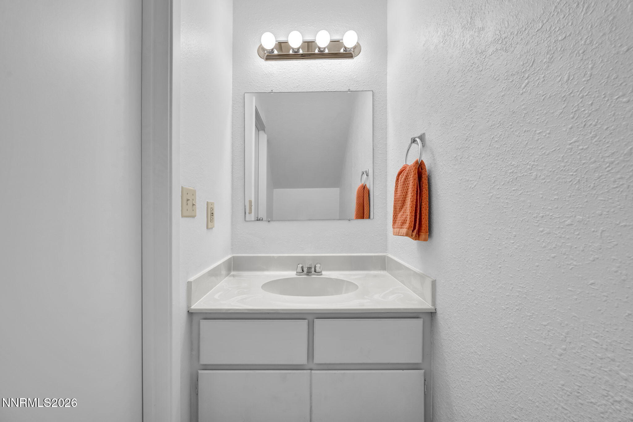 3575 Balboa Drive Property Photo 21