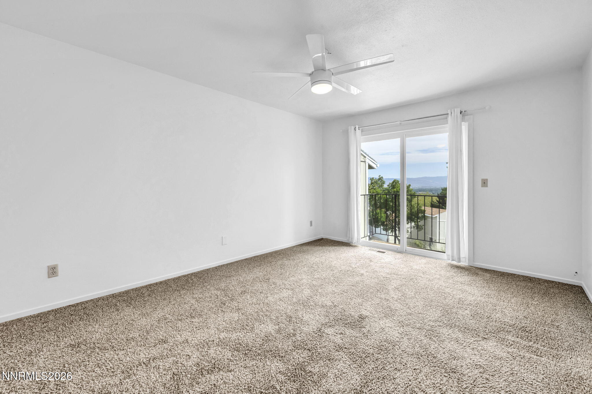 3575 Balboa Drive Property Photo 24