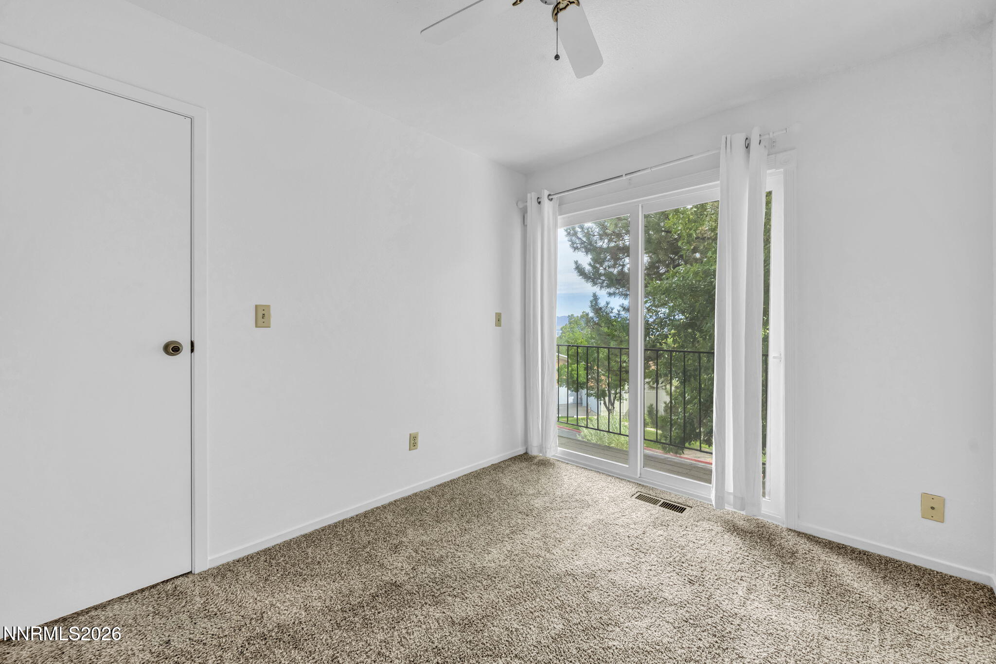 3575 Balboa Drive Property Photo 35
