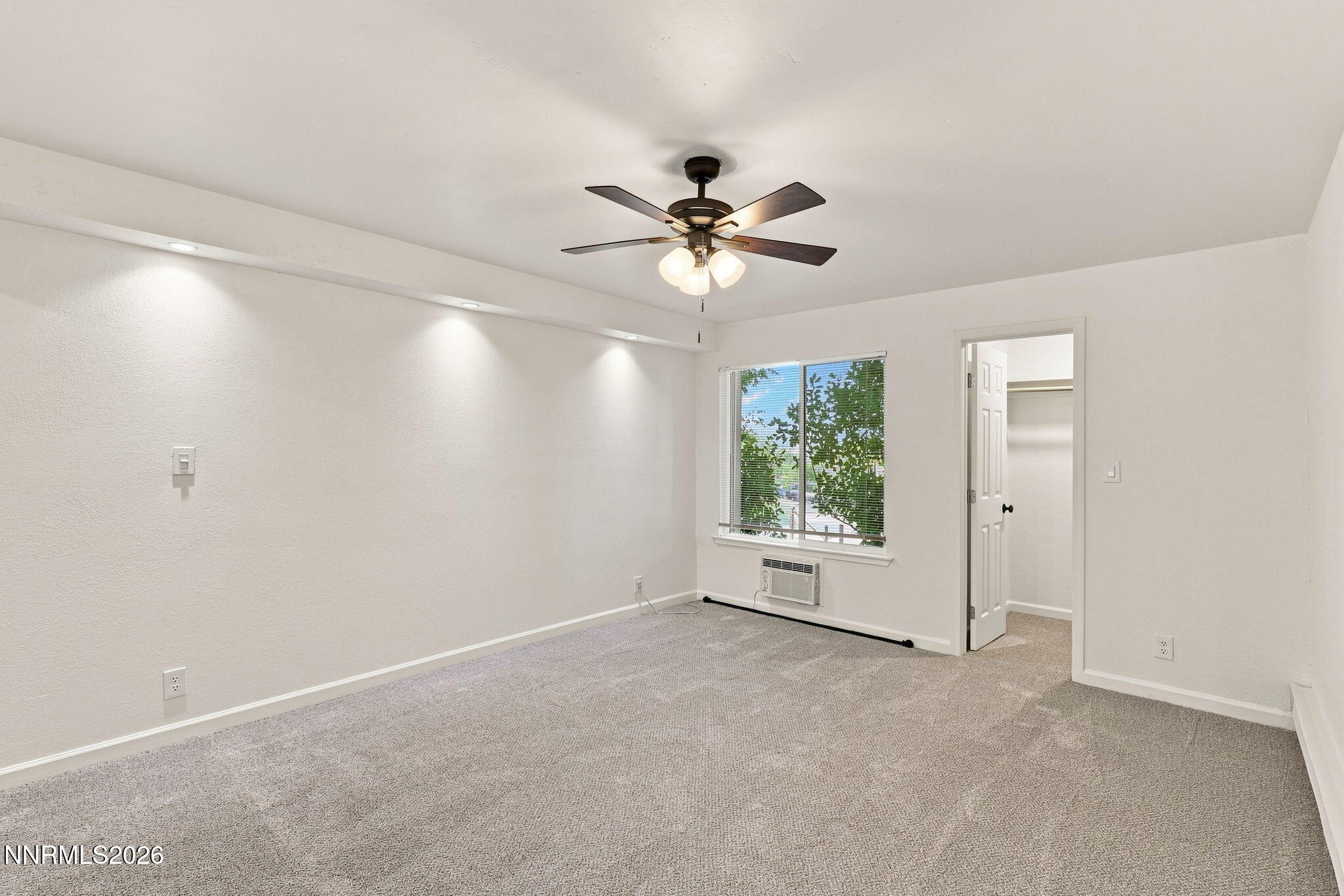 3903 Clear Acre Lane Property Photo 11