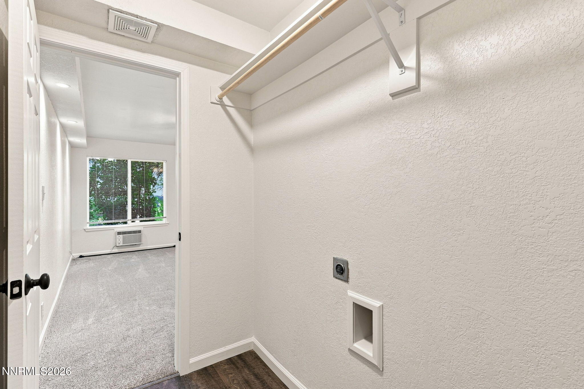 3903 Clear Acre Lane Property Photo 17