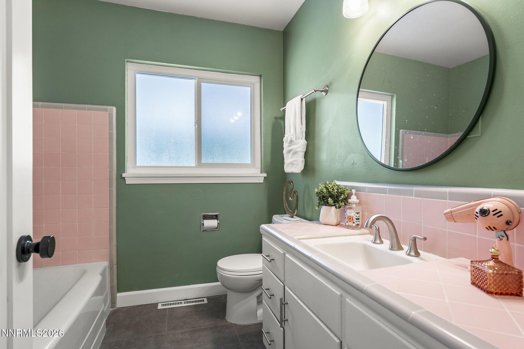 2302 Idlewild Drive Property Photo 18