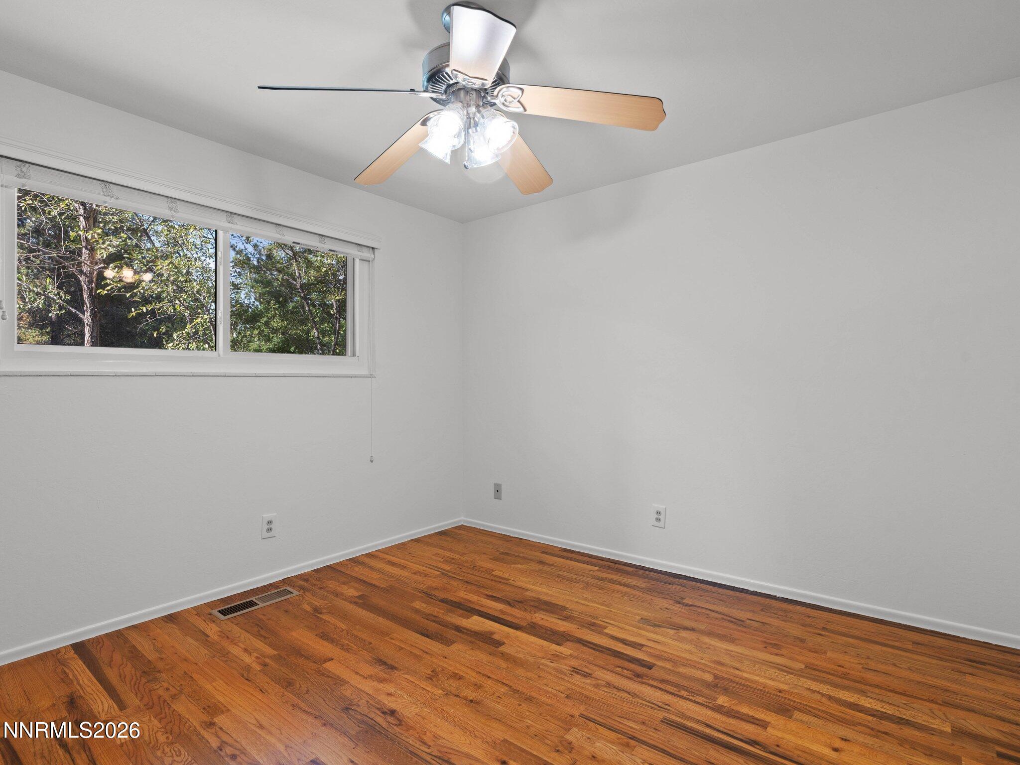 5380 Ambrose Drive Property Photo 24