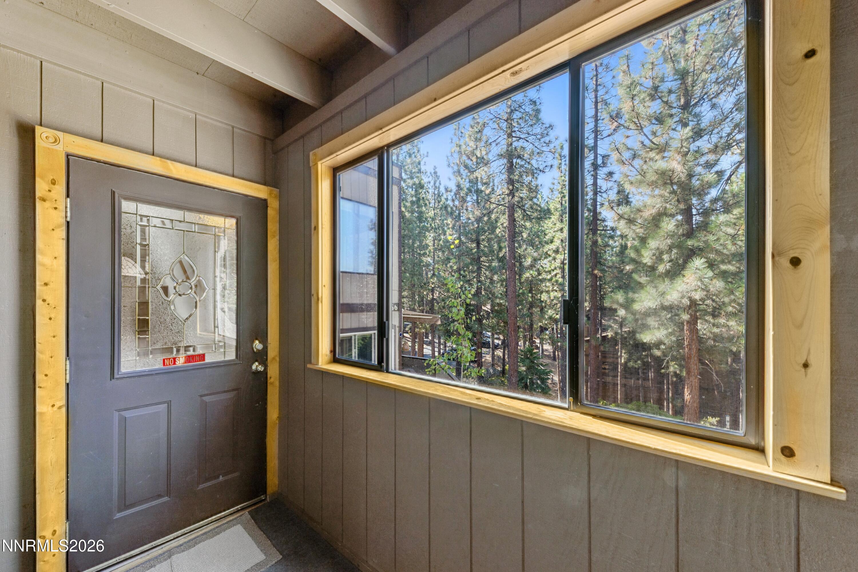 165 Holly Lane Property Photo 4