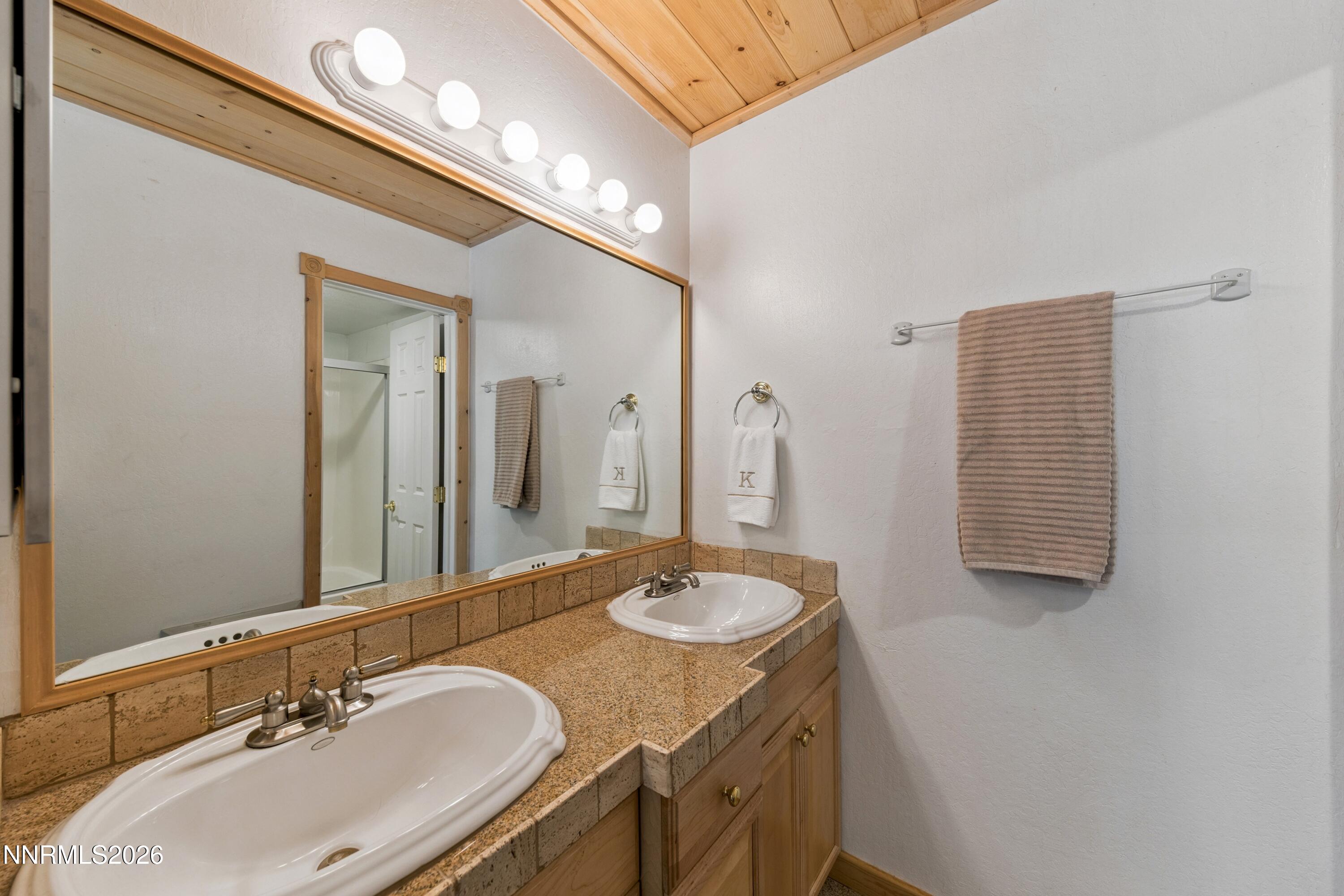 165 Holly Lane Property Photo 19