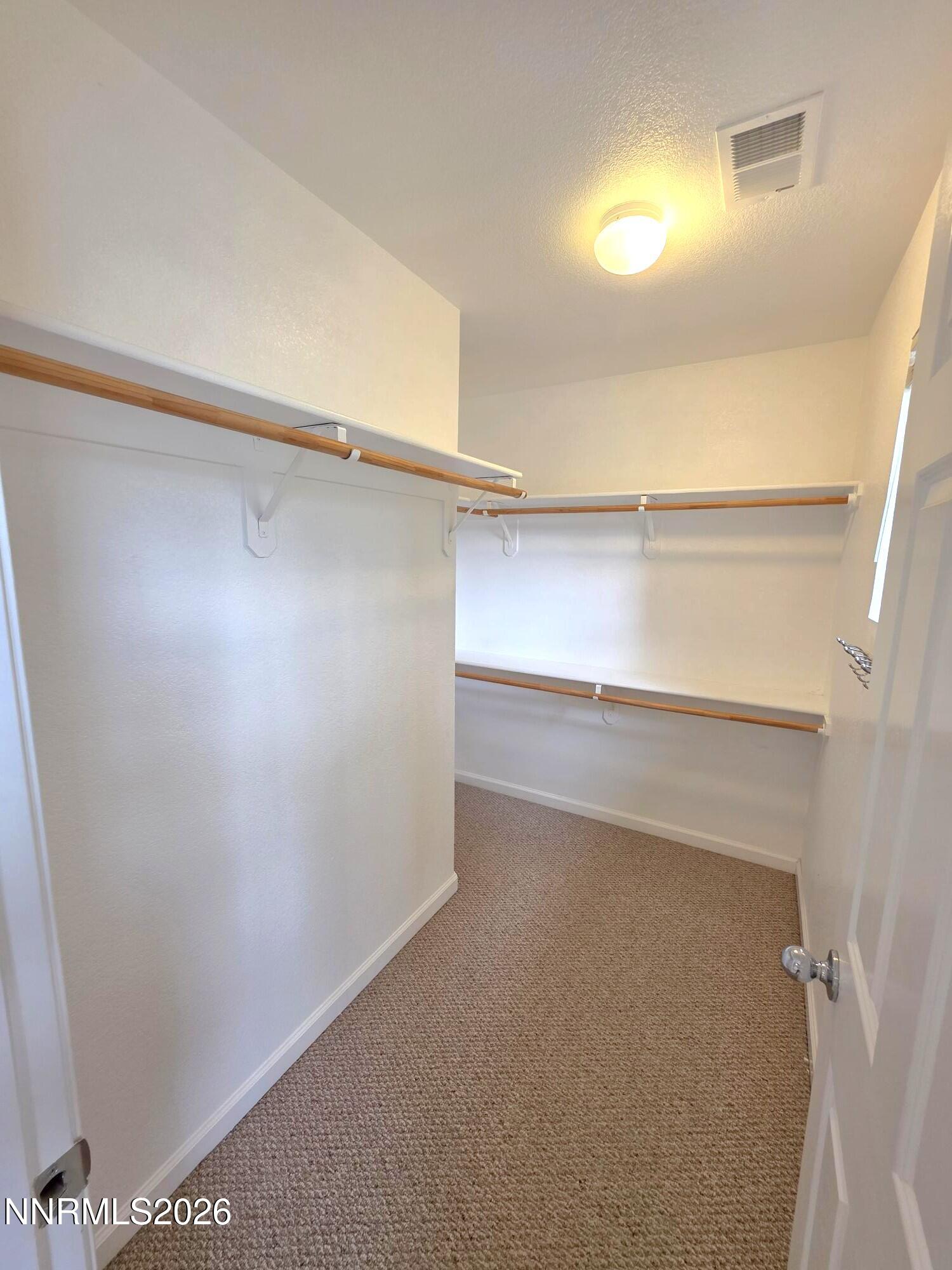 9229 Lone Wolf Circle Property Photo 14