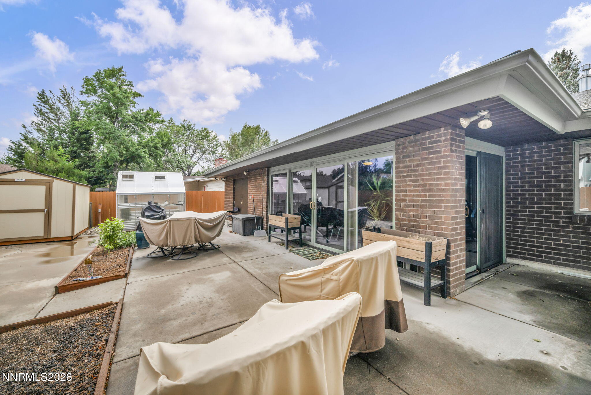 1521 Valencia Court Property Photo 33