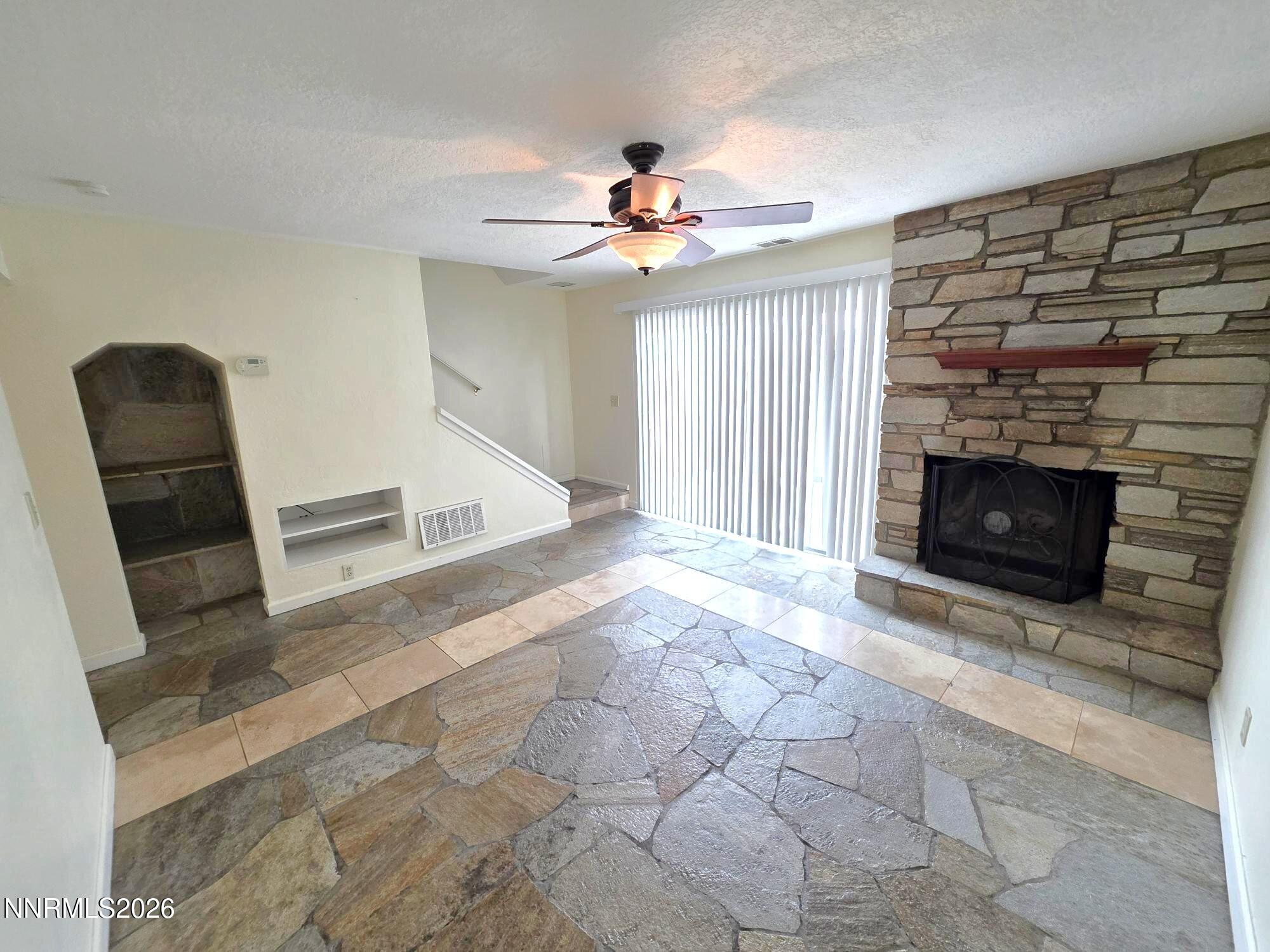 13810 Lear Boulevard Property Photo 11