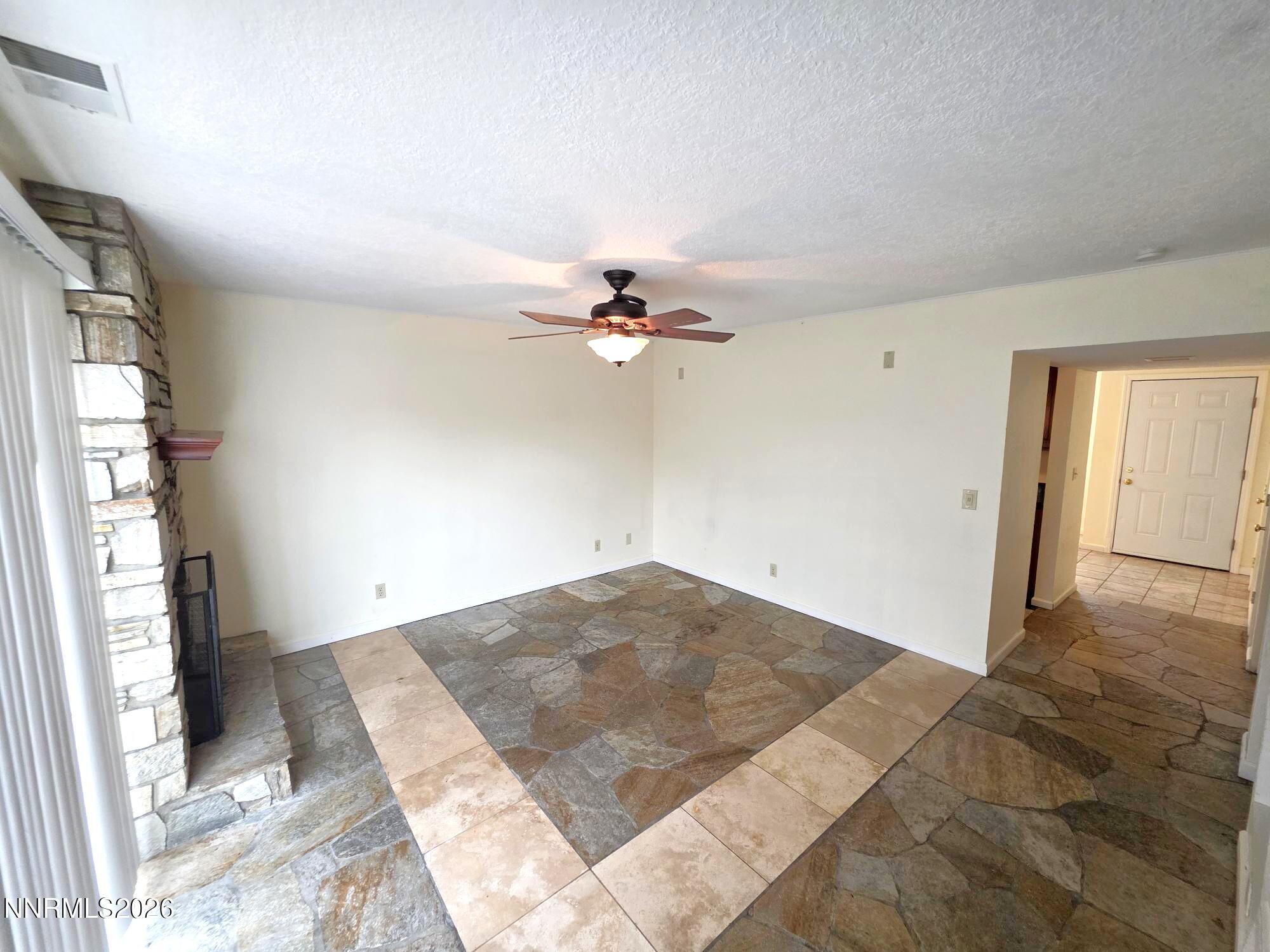 13810 Lear Boulevard Property Photo 12