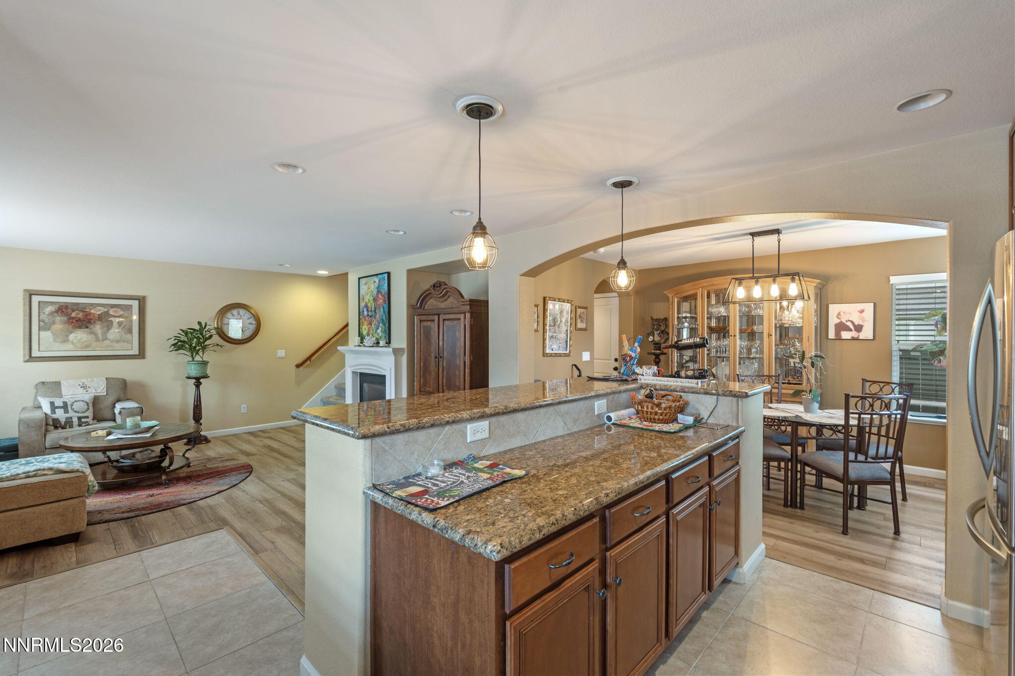 7695 Pebblestone Way Property Photo 16