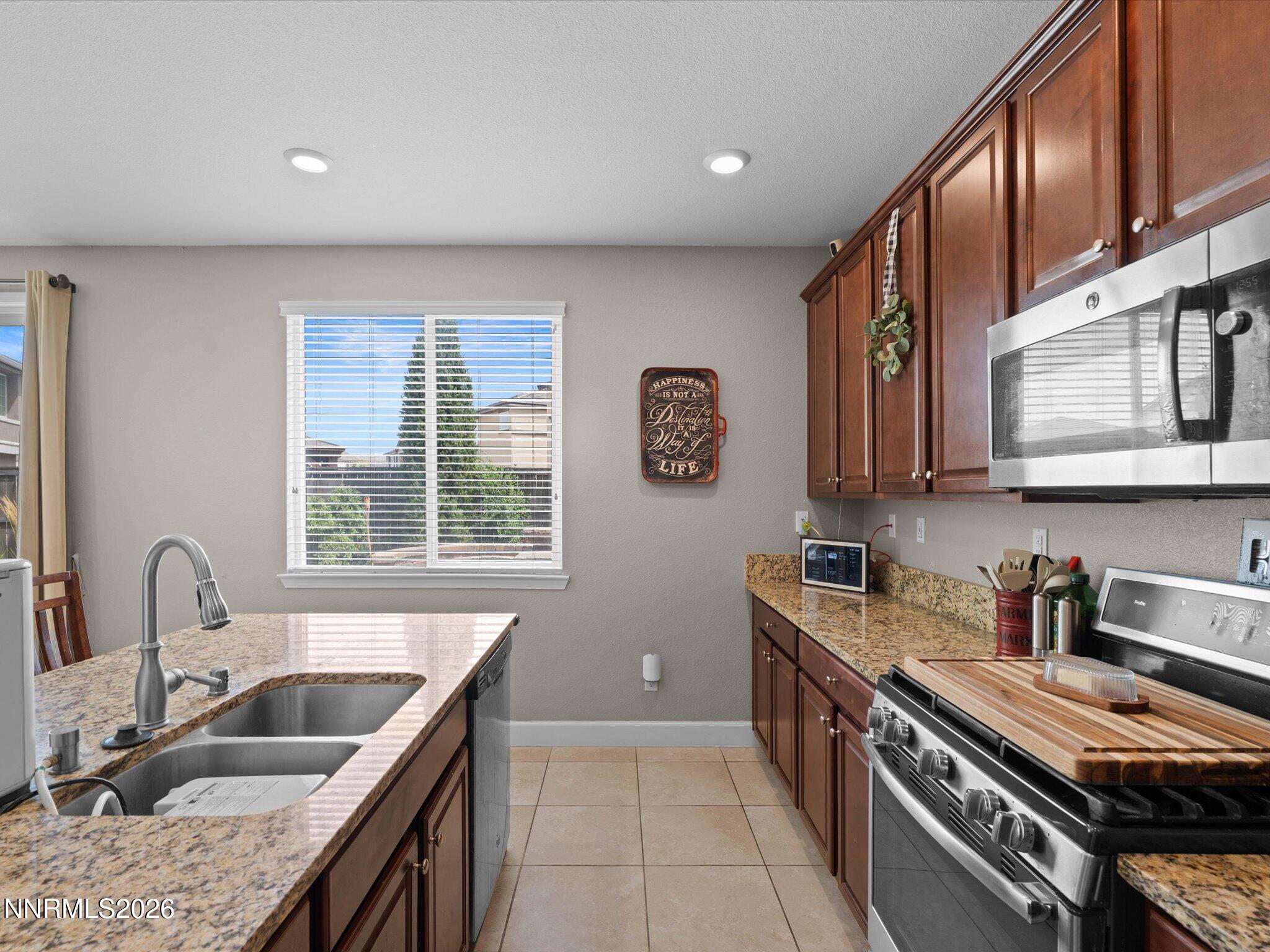 6980 Bannister Road Property Photo 13