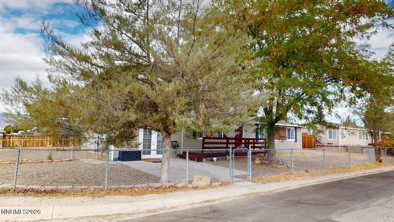 375 Elquist Drive Property Photo 3