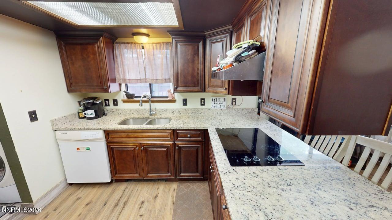 375 Elquist Drive Property Photo 14