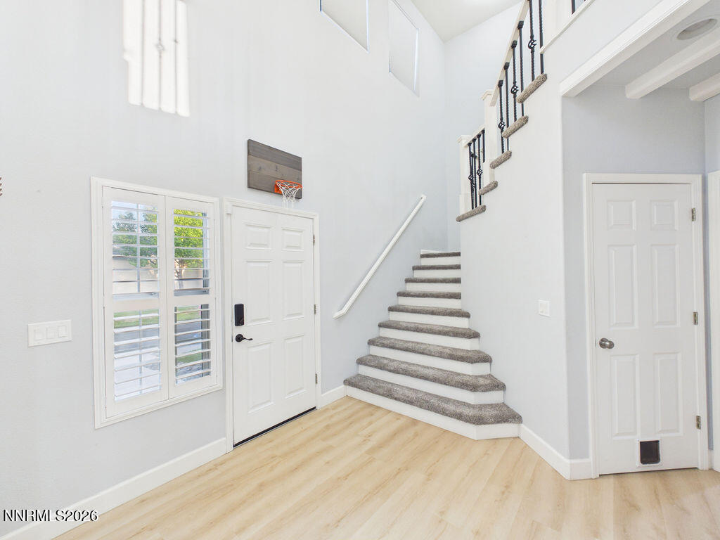10443 Summershade Lane Property Photo 6
