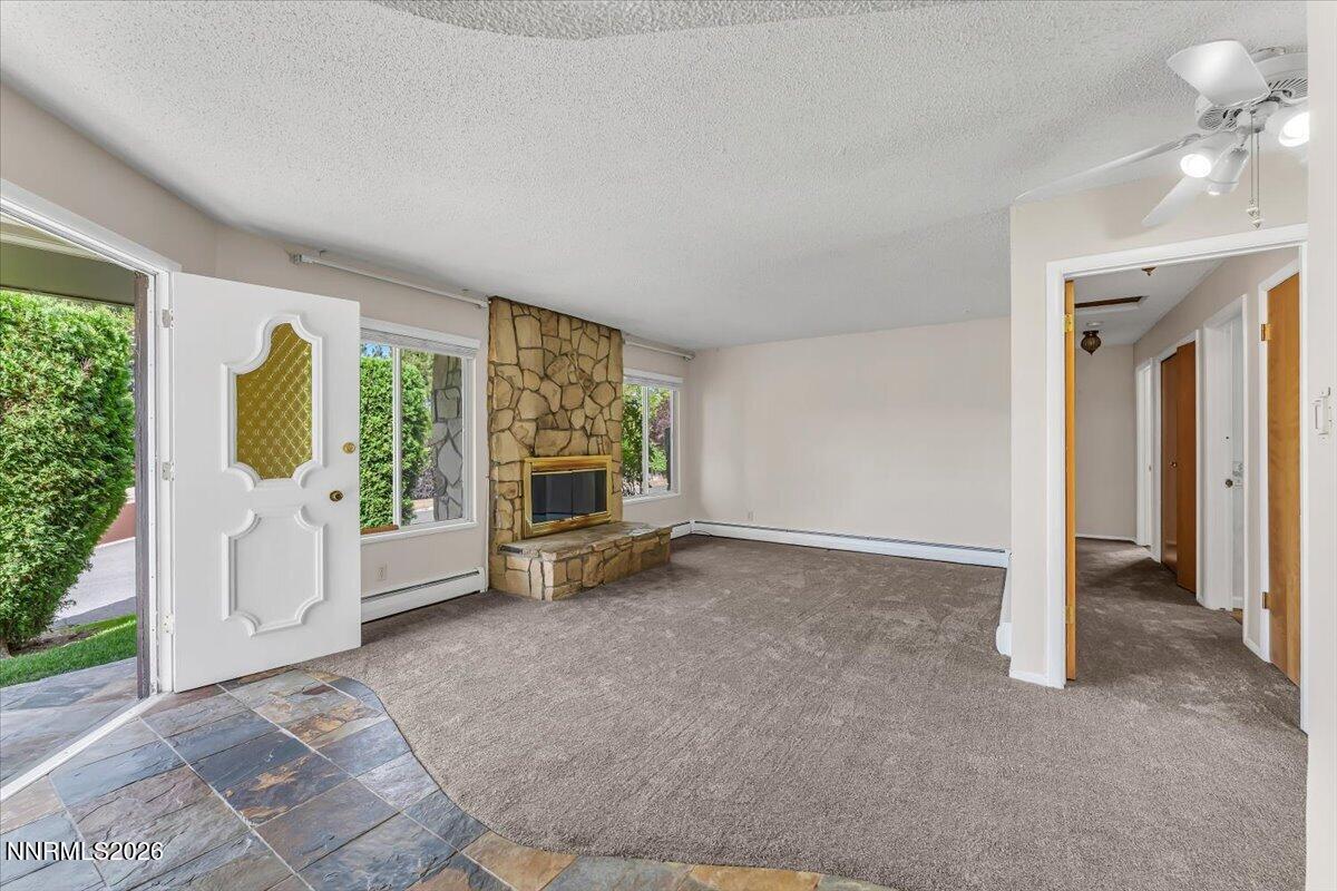 3453 E Hidden Valley Drive Property Photo 9