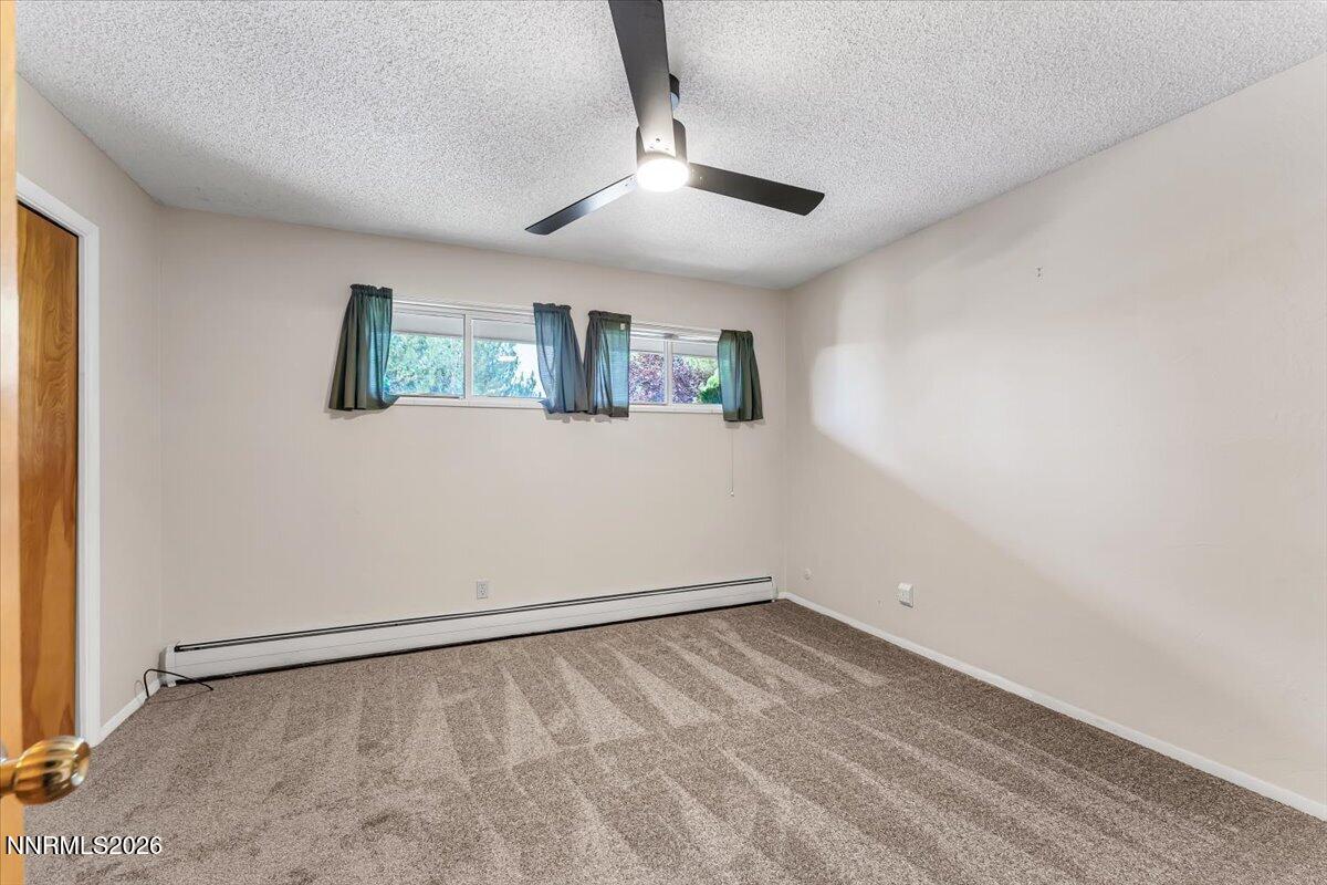 3453 E Hidden Valley Drive Property Photo 18
