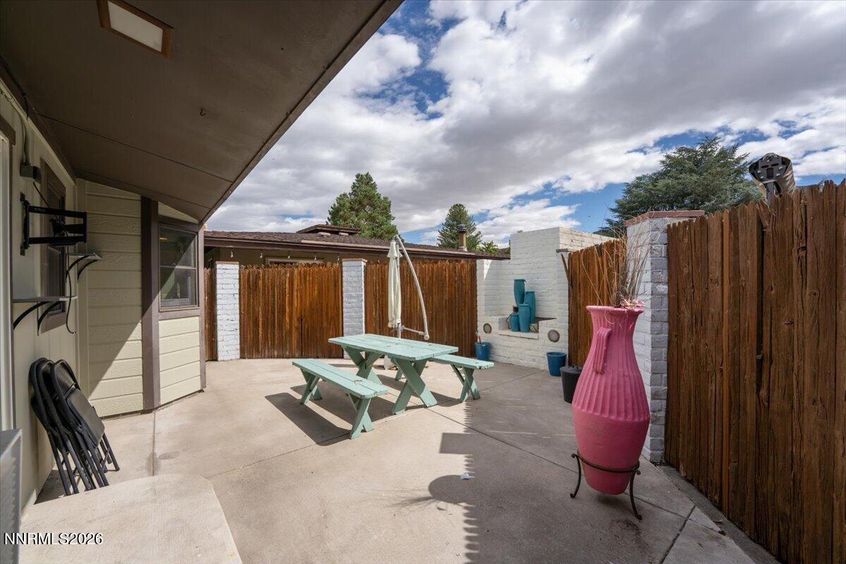 3453 E Hidden Valley Drive Property Photo 27