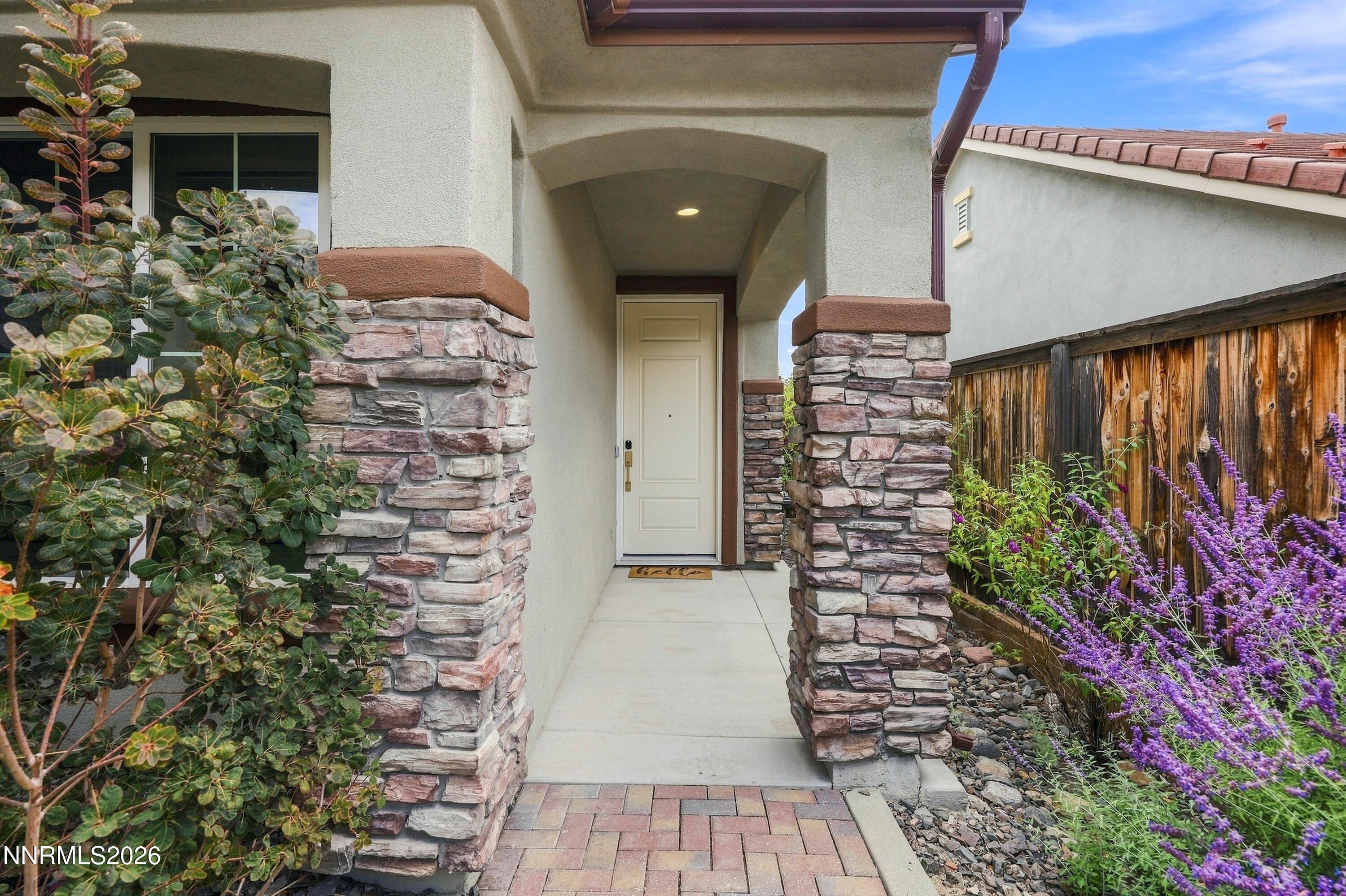 1760 Trail Creek Way Property Photo 5