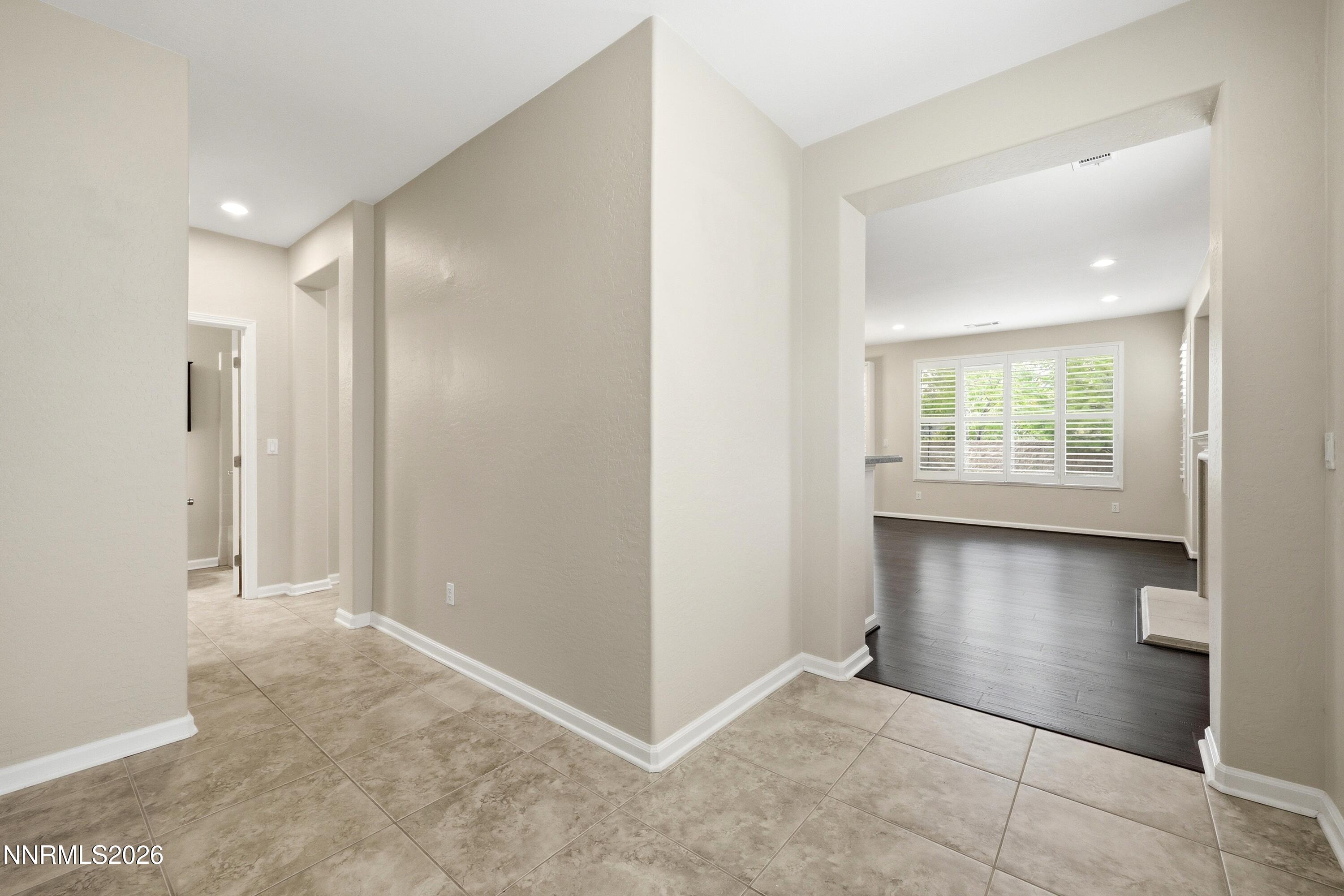 1760 Trail Creek Way Property Photo 7