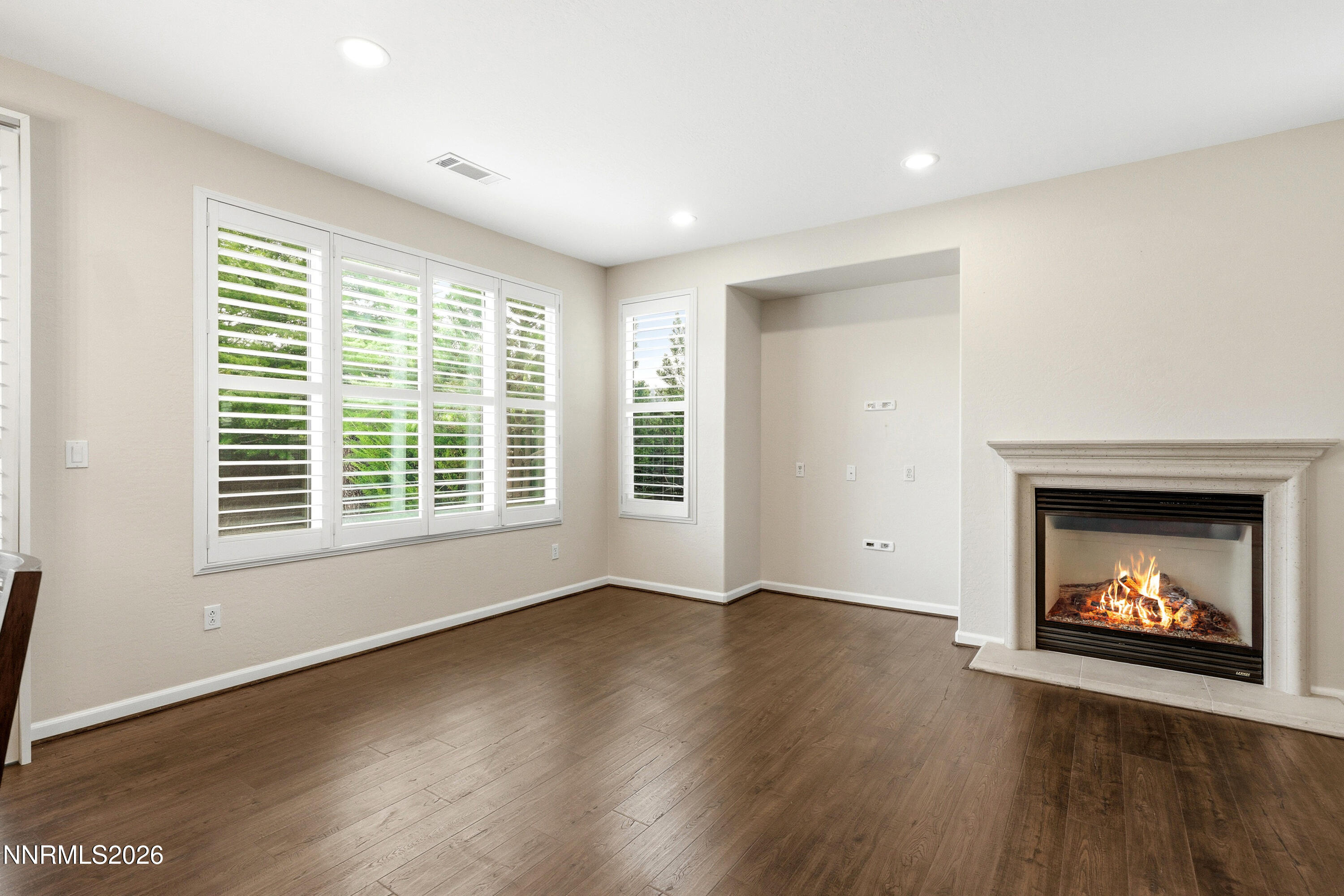1760 Trail Creek Way Property Photo 9