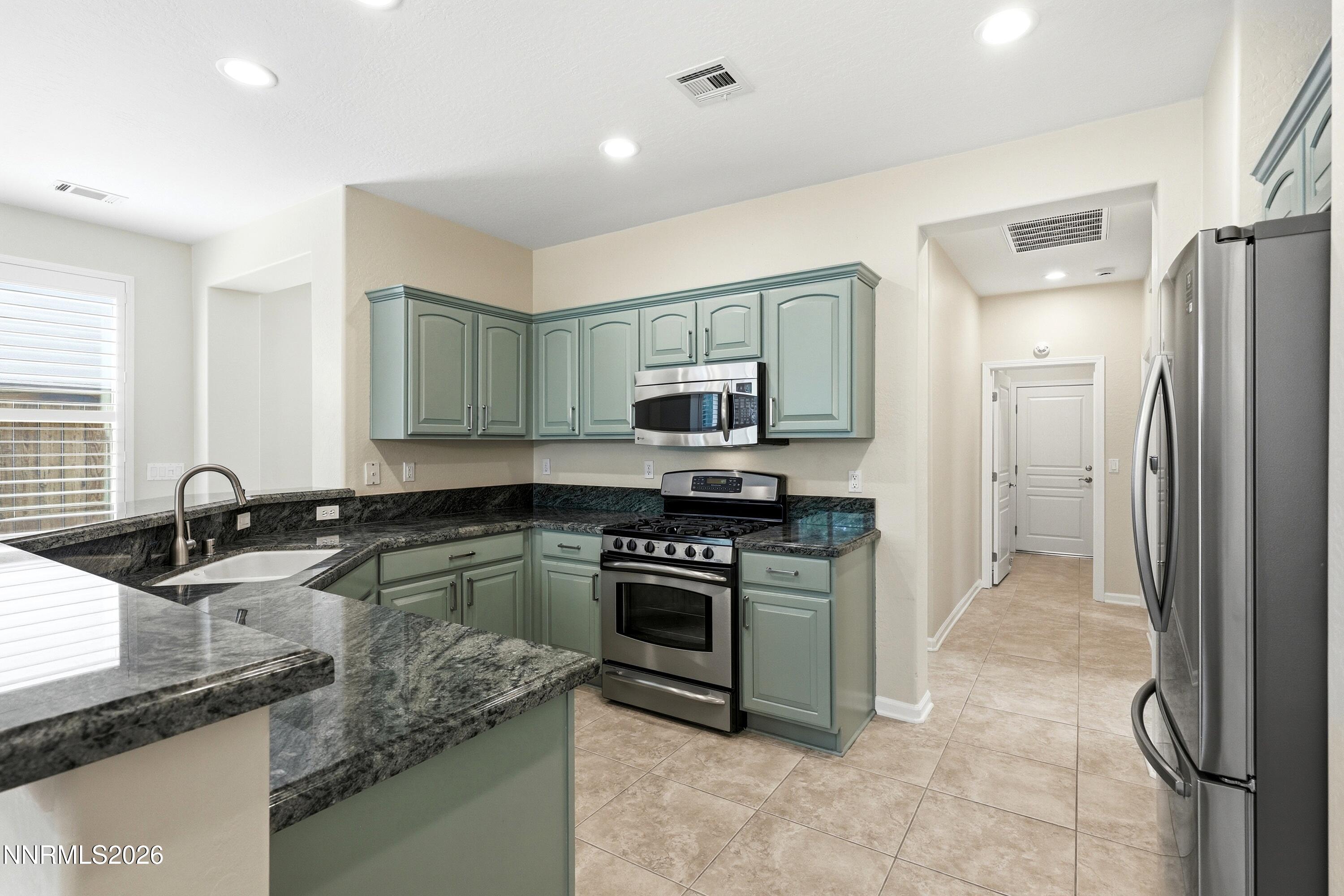 1760 Trail Creek Way Property Photo 14