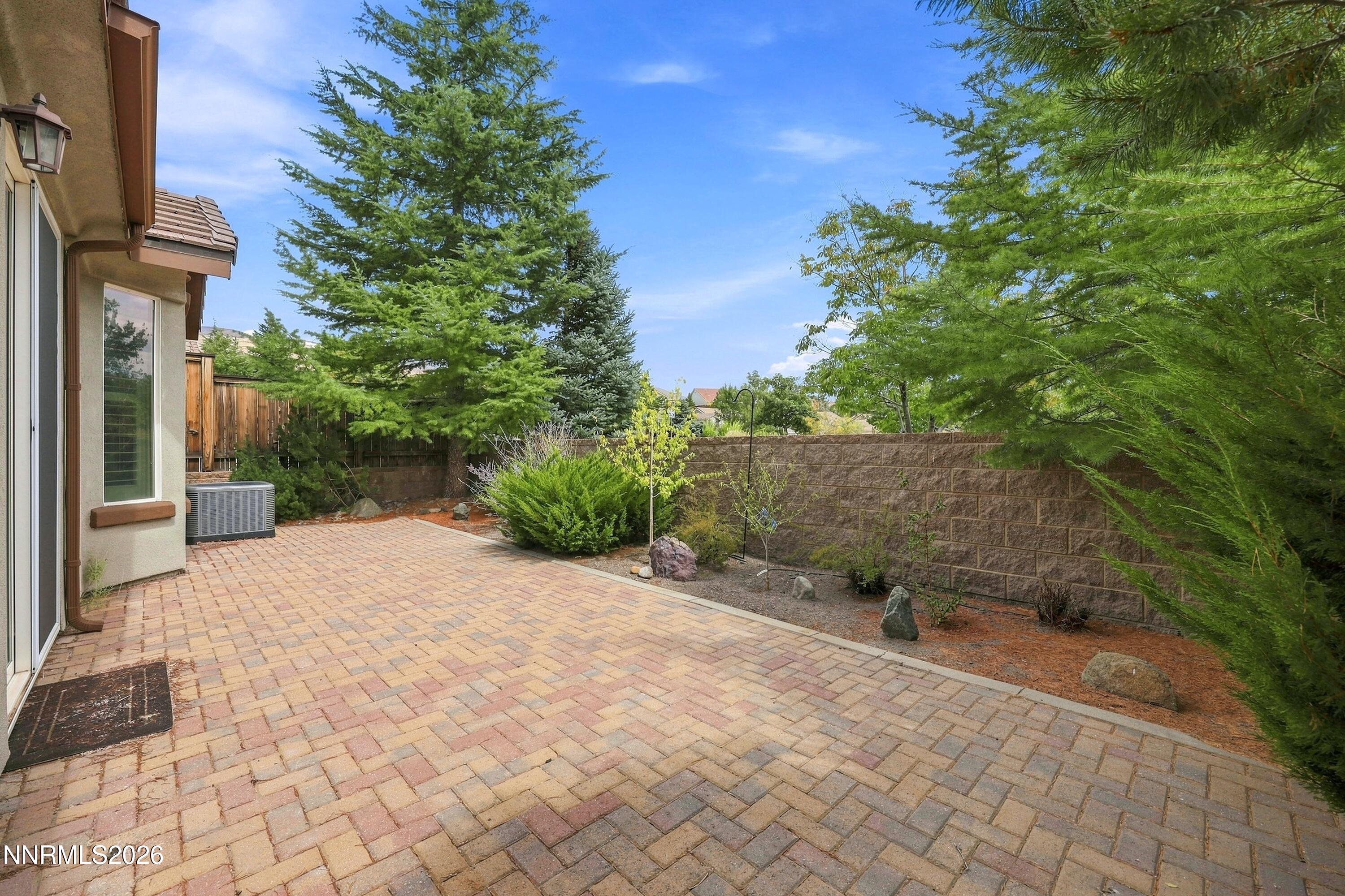 1760 Trail Creek Way Property Photo 28