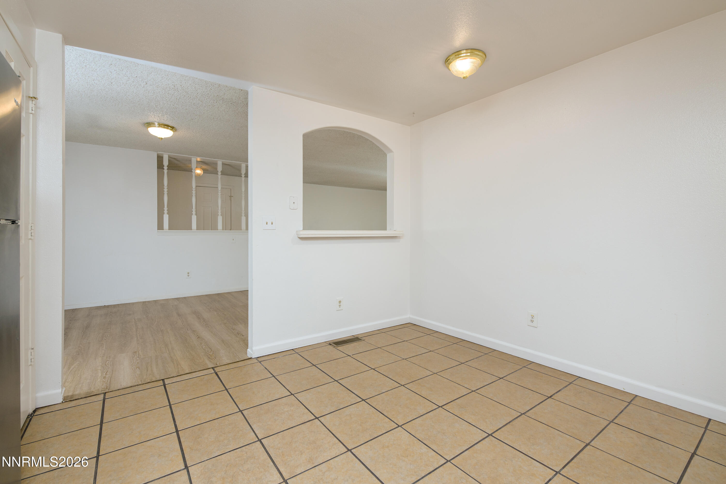 3338 Somerset Way Property Photo 10