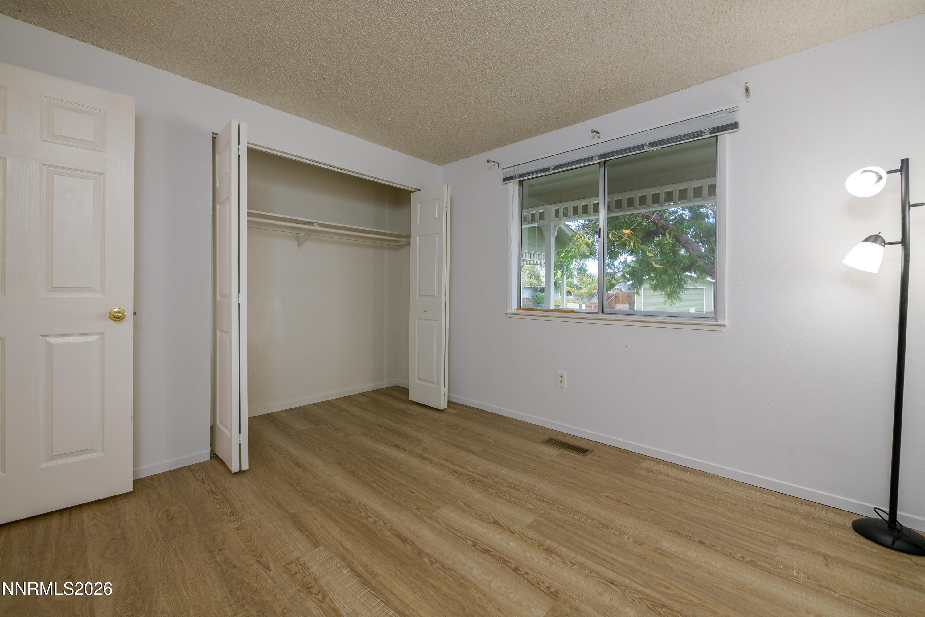 3338 Somerset Way Property Photo 18