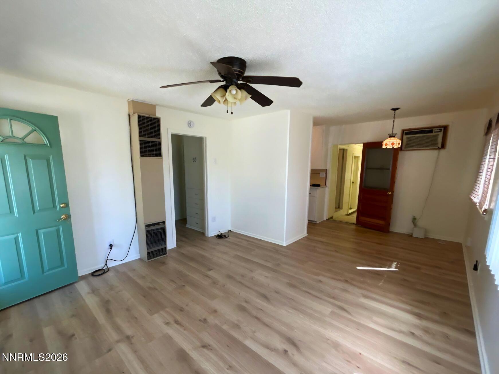 1052 20th Street Property Photo 5