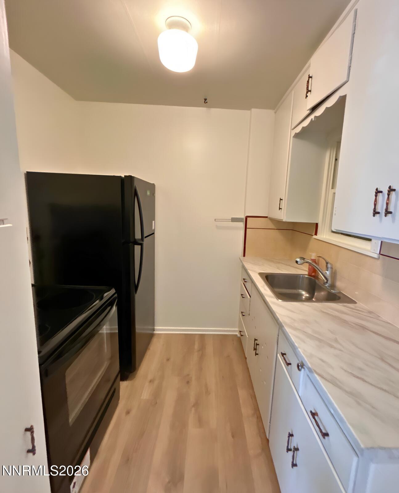 1052 20th Street Property Photo 7