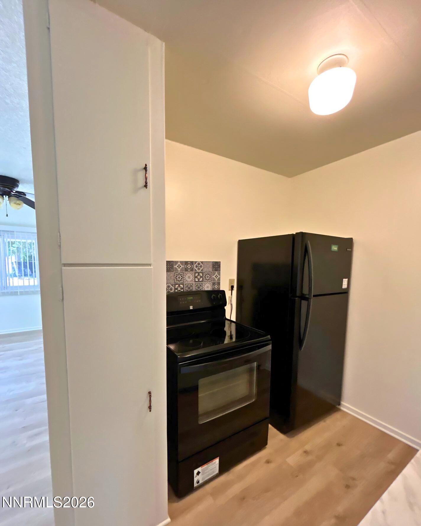 1052 20th Street Property Photo 8