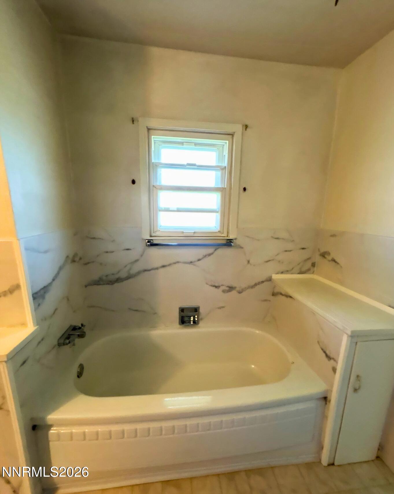 1052 20th Street Property Photo 13