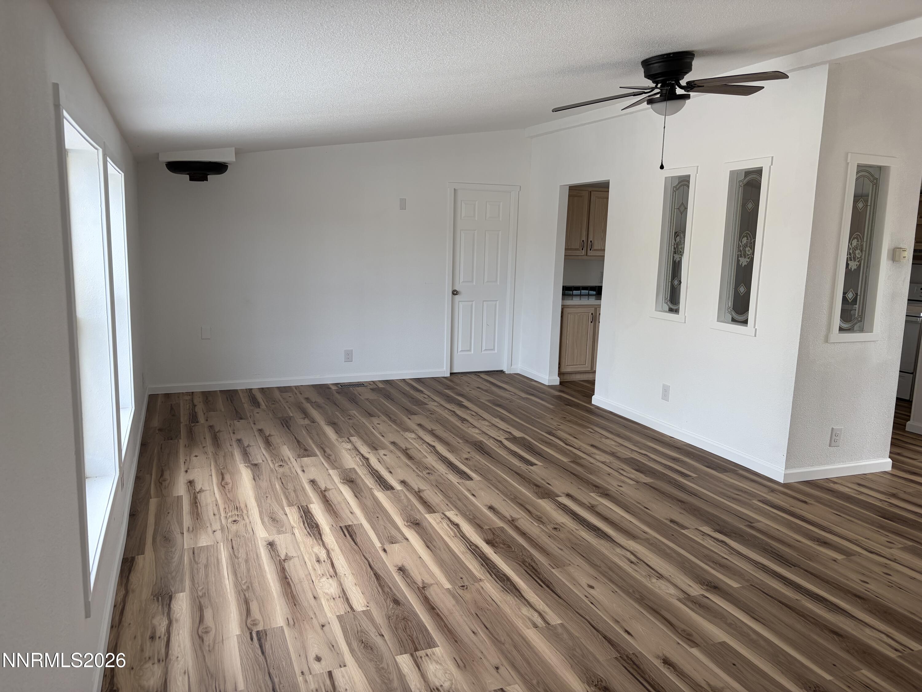 1655 E 6th Street Property Photo 4