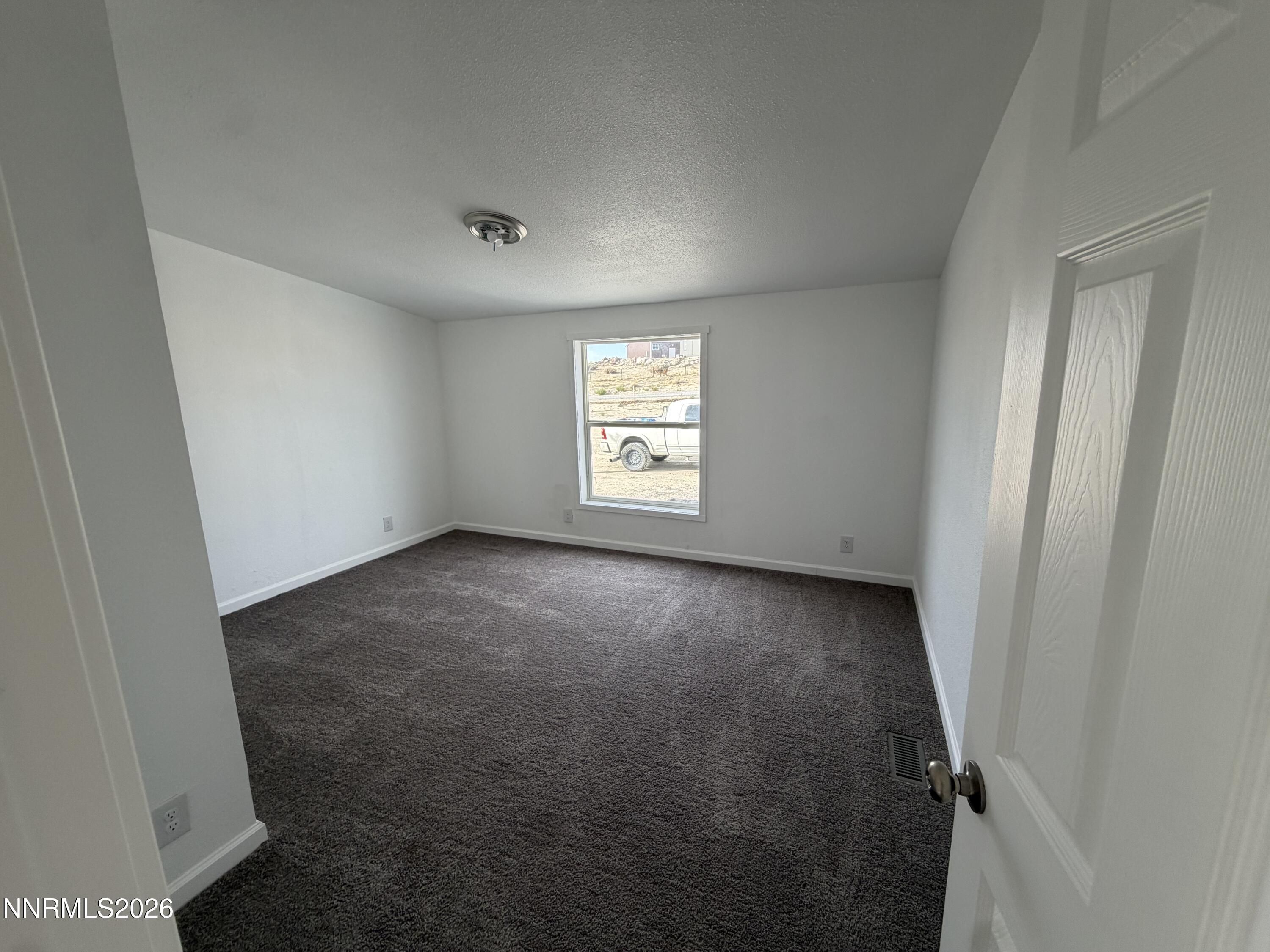 1655 E 6th Street Property Photo 25
